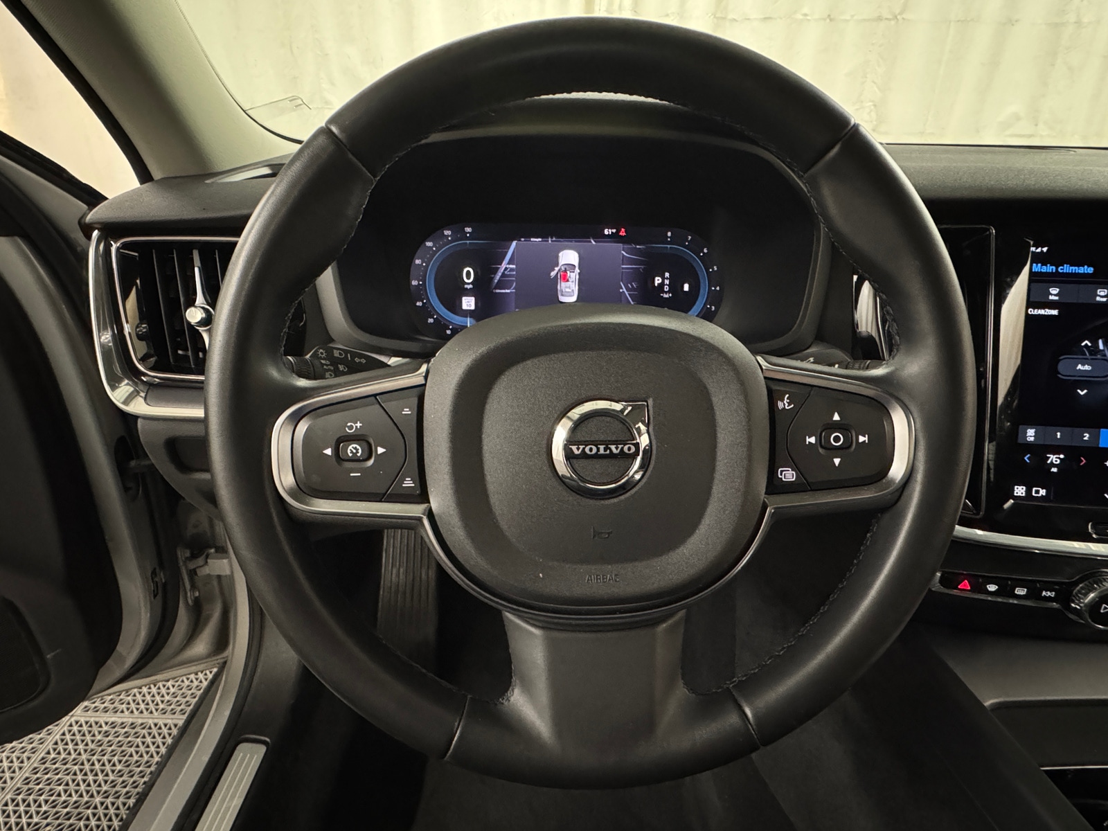 Thumbnail: 2024 Volvo S60 - 5