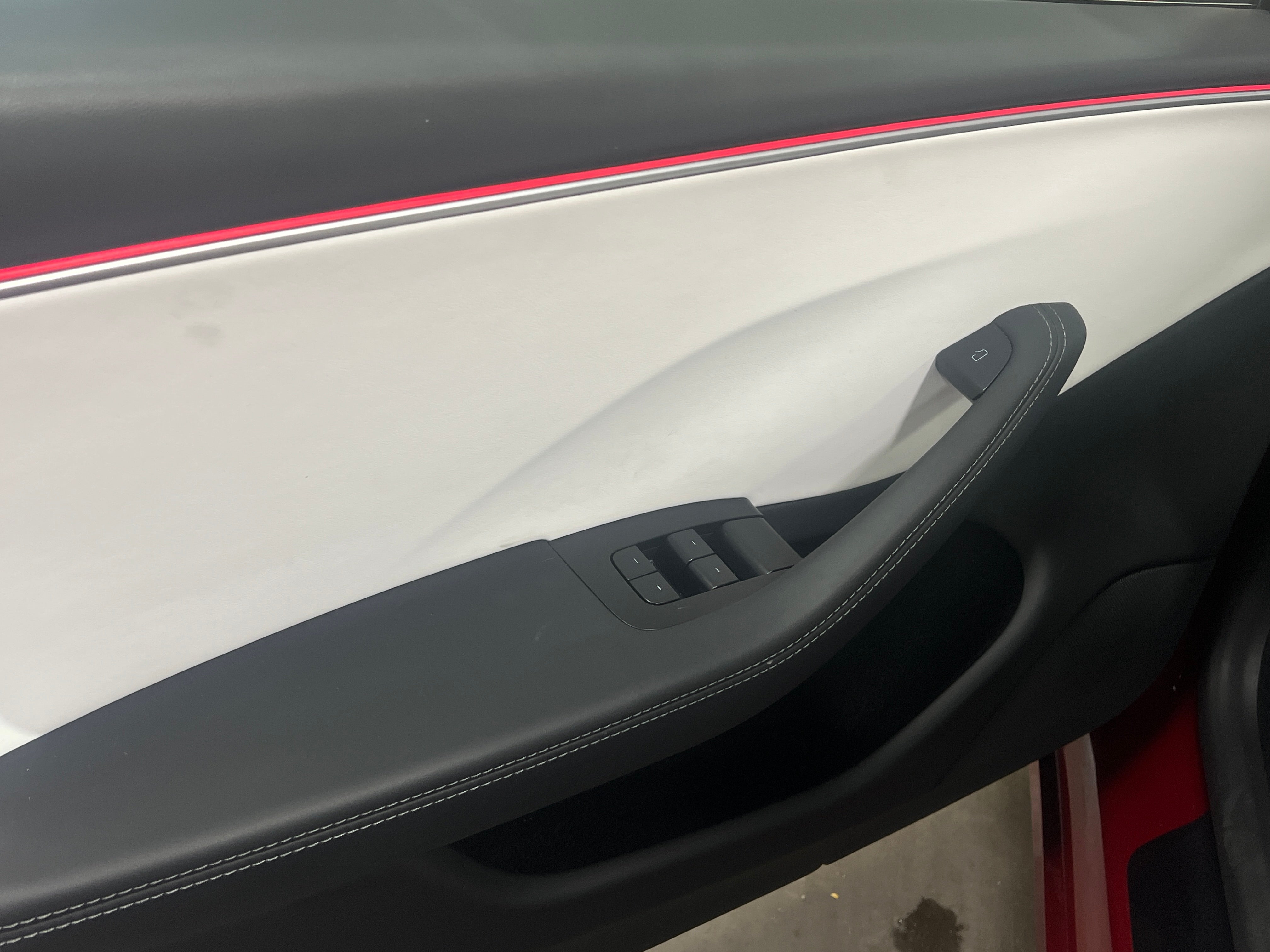 Used 2025 Tesla Model 3 Performance with VIN 5YJ3E1EA1SF981966 for sale in Oak Creek, WI