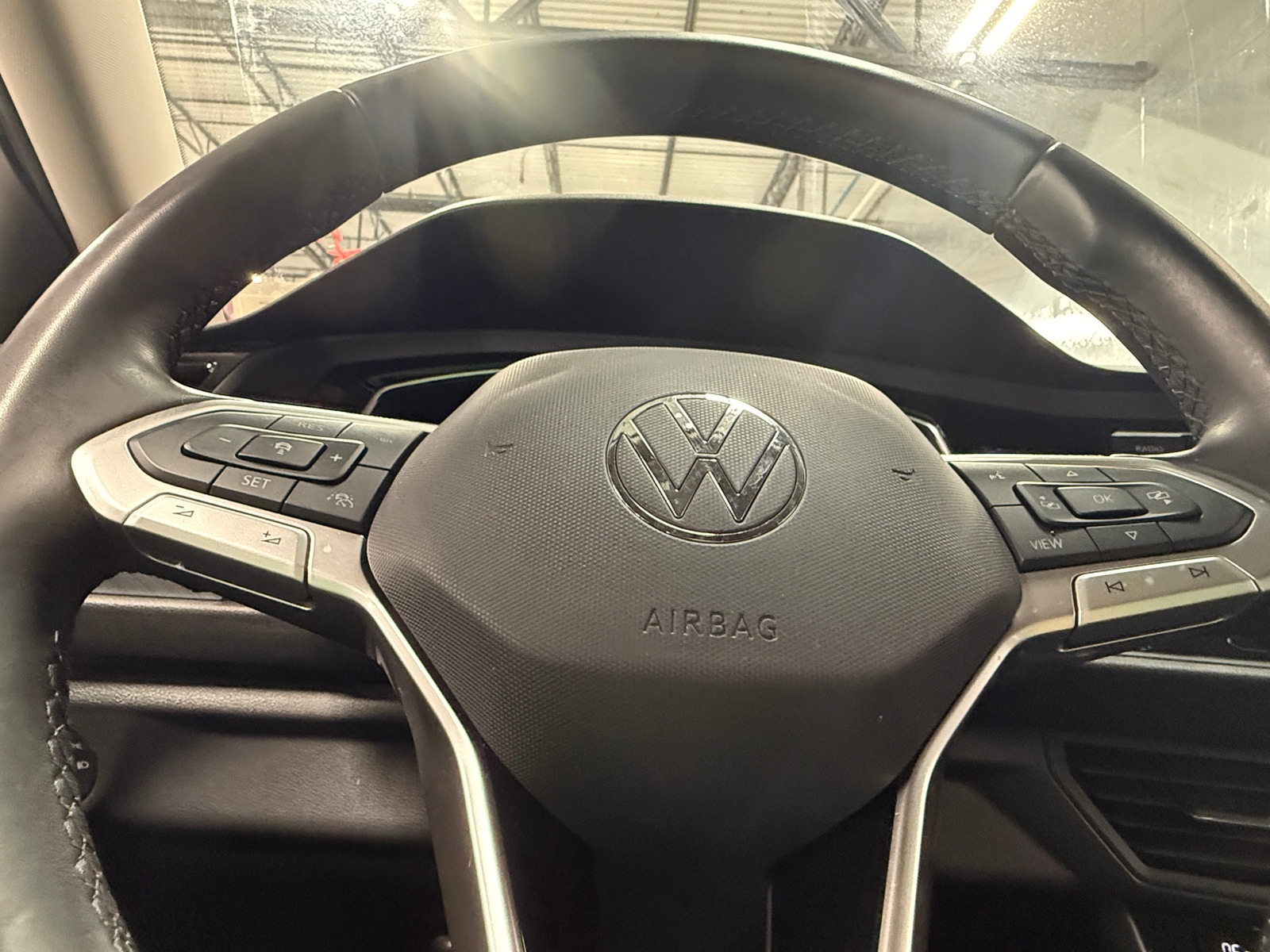 Thumbnail: 2024 Volkswagen Jetta - 4