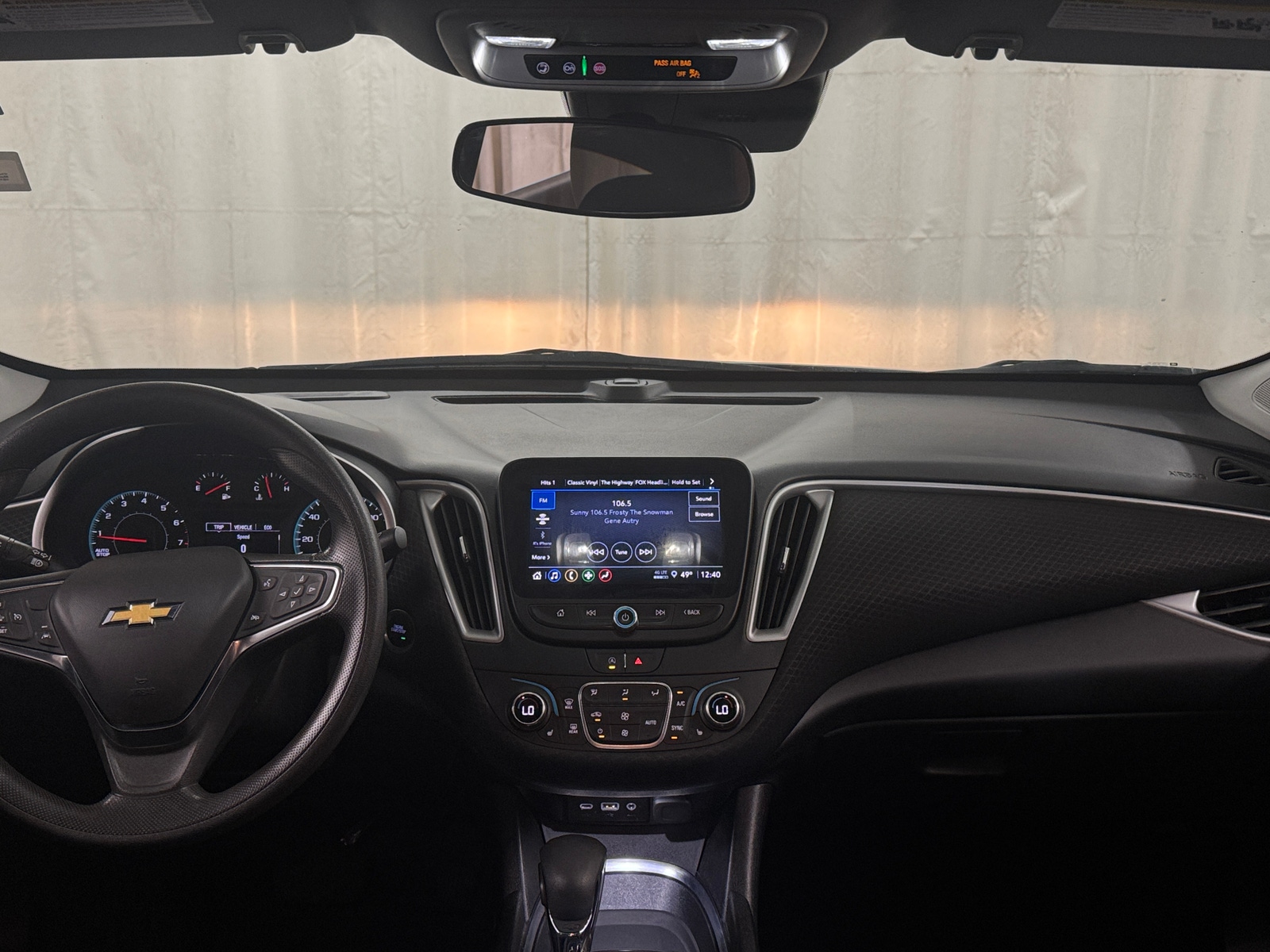 Thumbnail: 2024 Chevrolet Malibu - 3