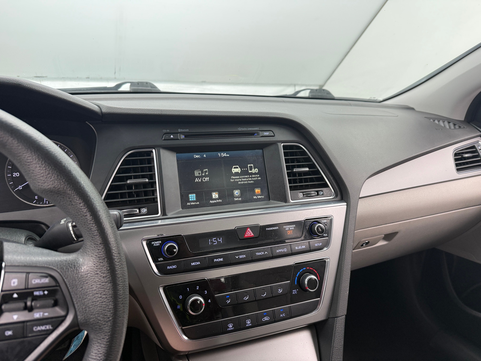 Thumbnail: 2016 Hyundai Sonata - 4