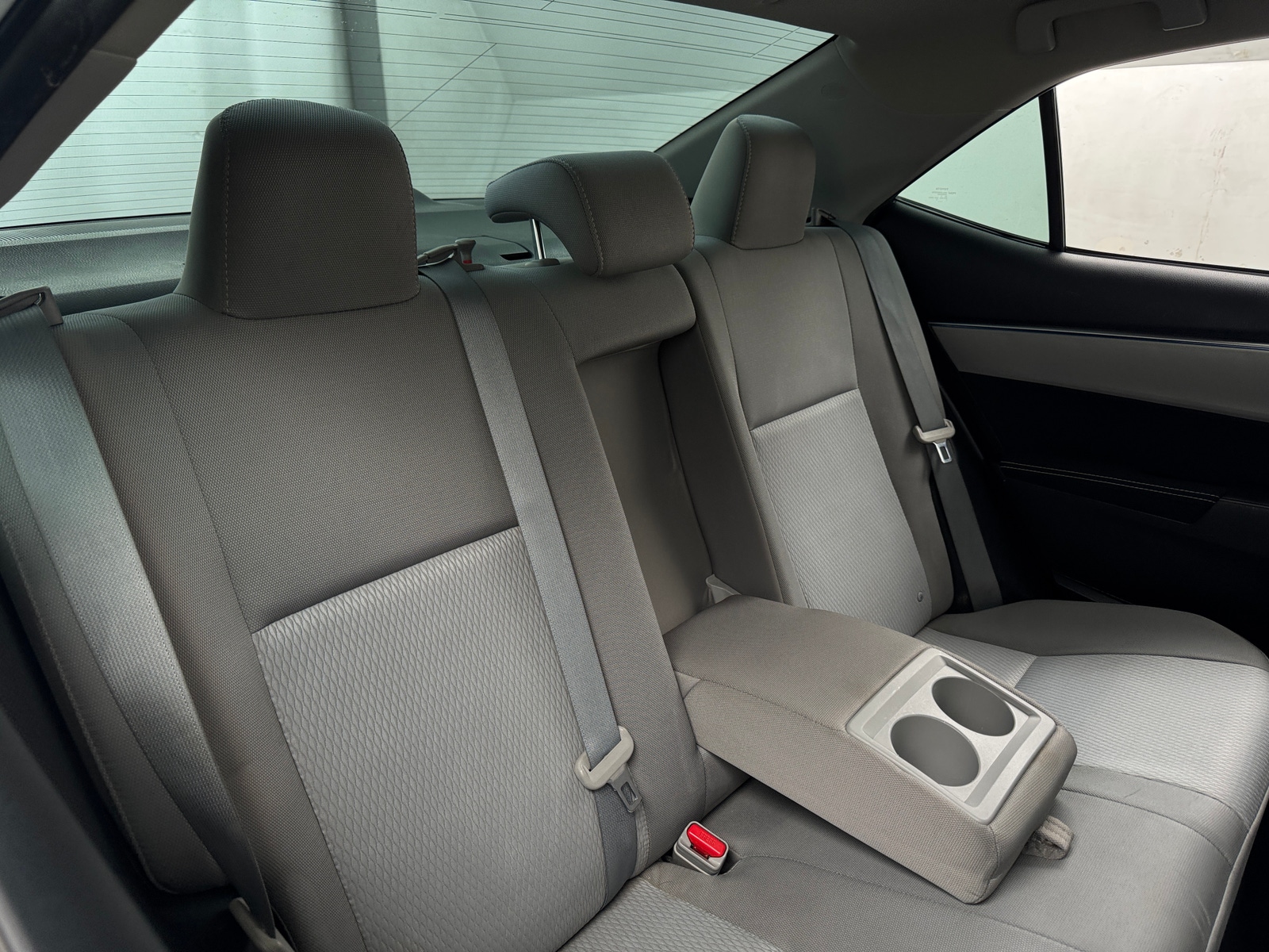 Thumbnail: 2016 Toyota Corolla - 6