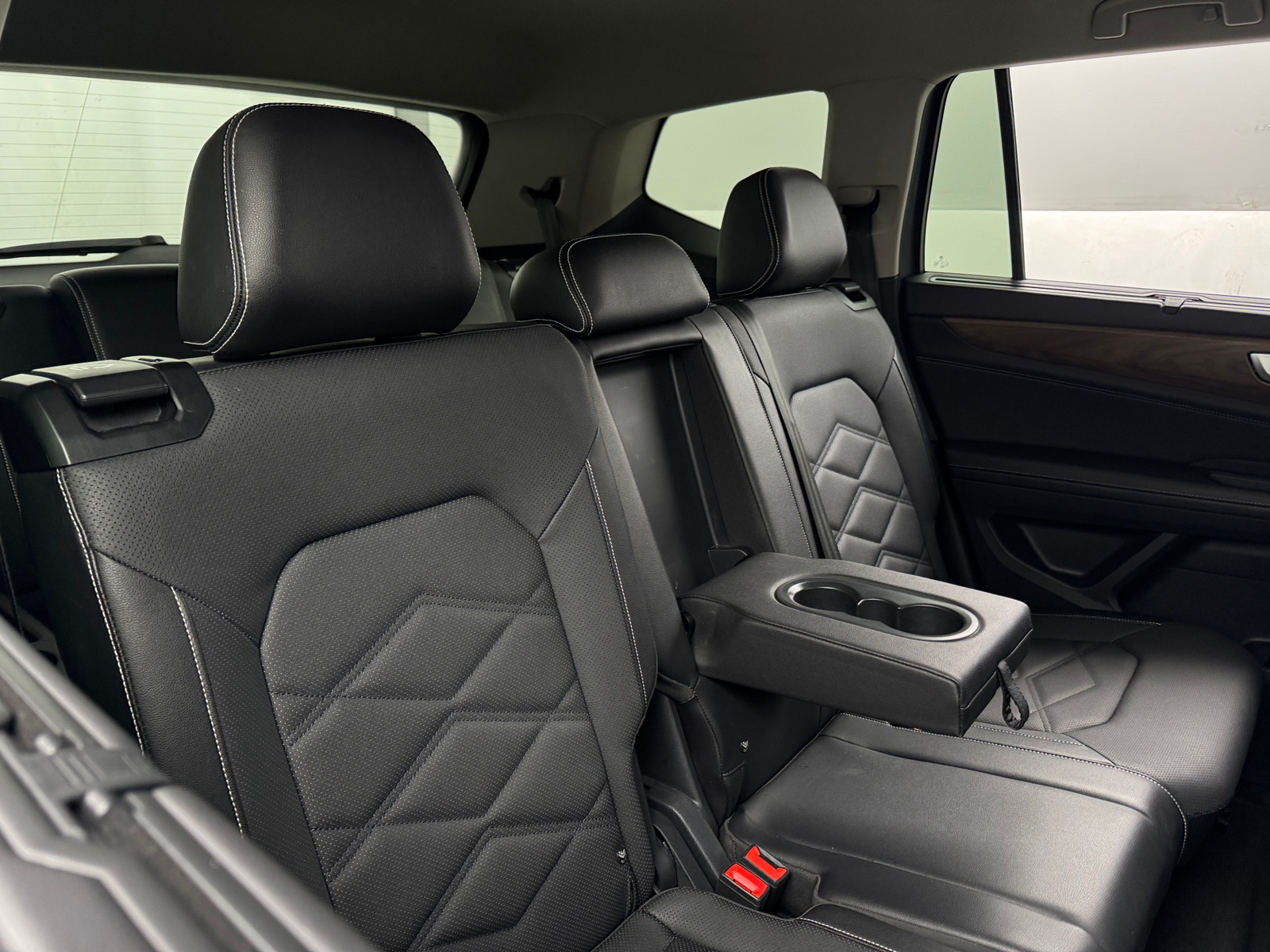 Thumbnail: 2025 Volkswagen Atlas - 5