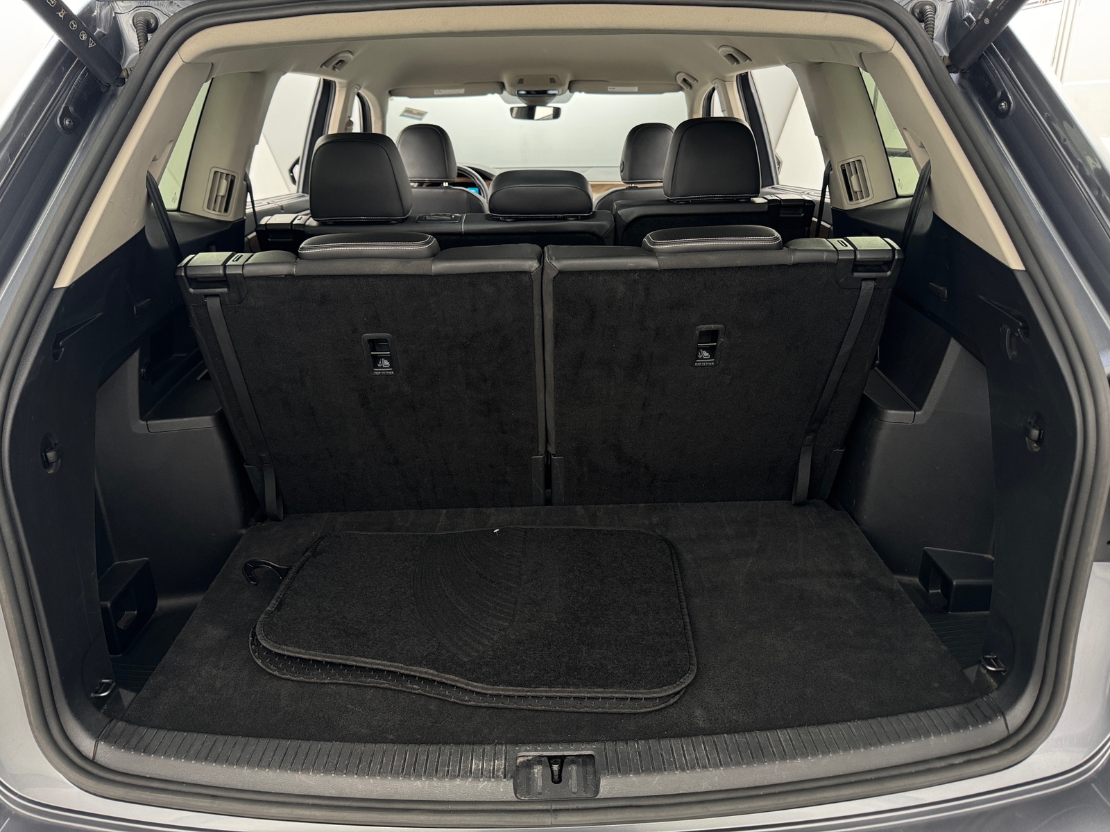 Thumbnail: 2025 Volkswagen Atlas - 6