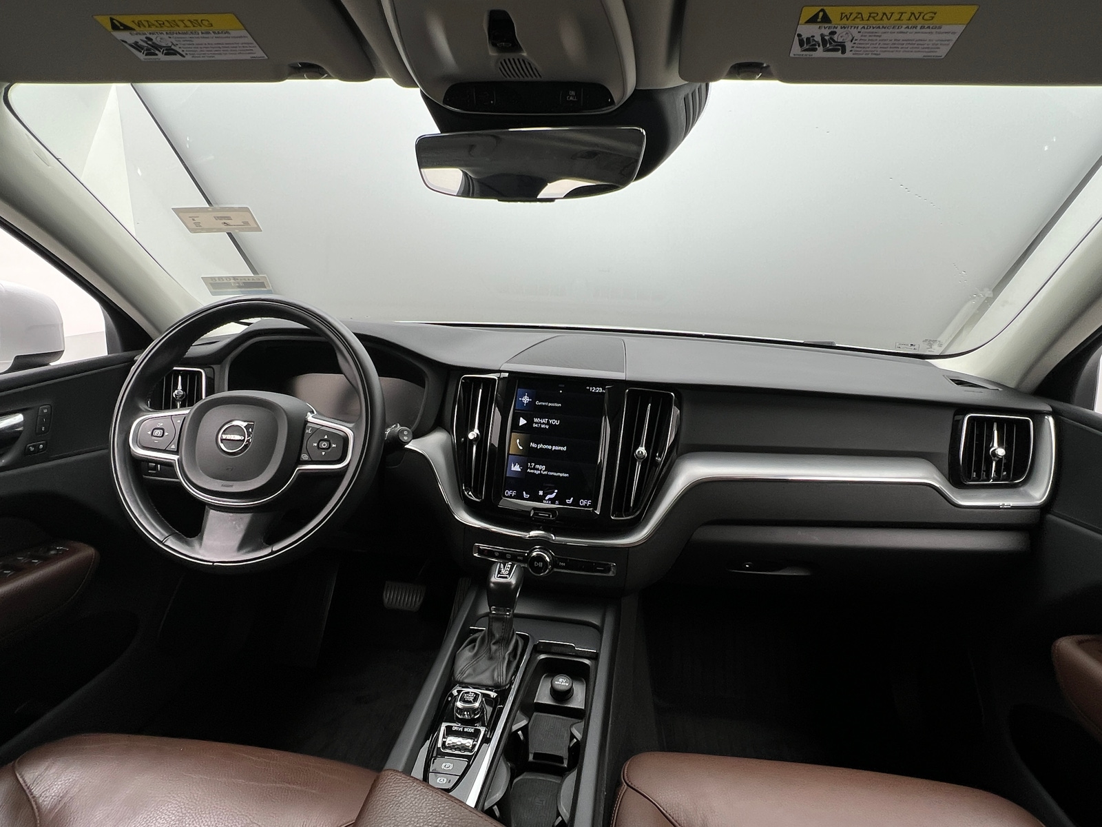 Thumbnail: 2018 Volvo XC60 - 2