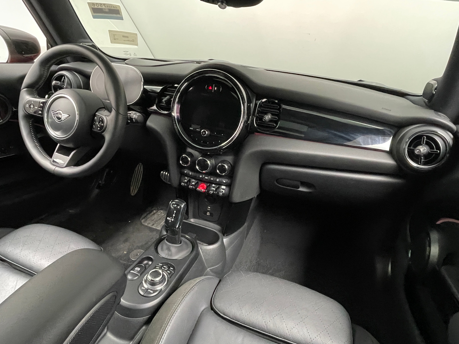 Thumbnail: 2023 MINI Cooper Hardtop - 2