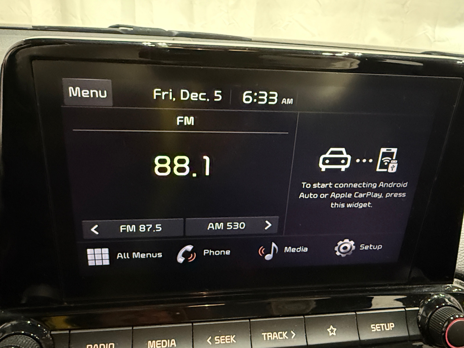 Thumbnail: 2024 Kia Forte - 4