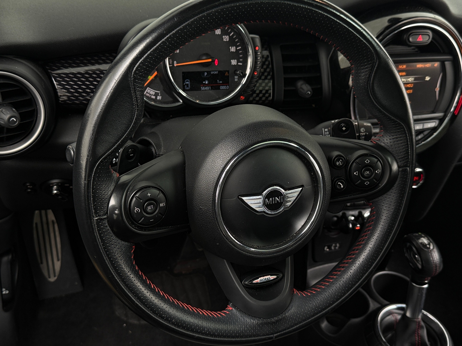Thumbnail: 2015 MINI Cooper Hardtop - 4