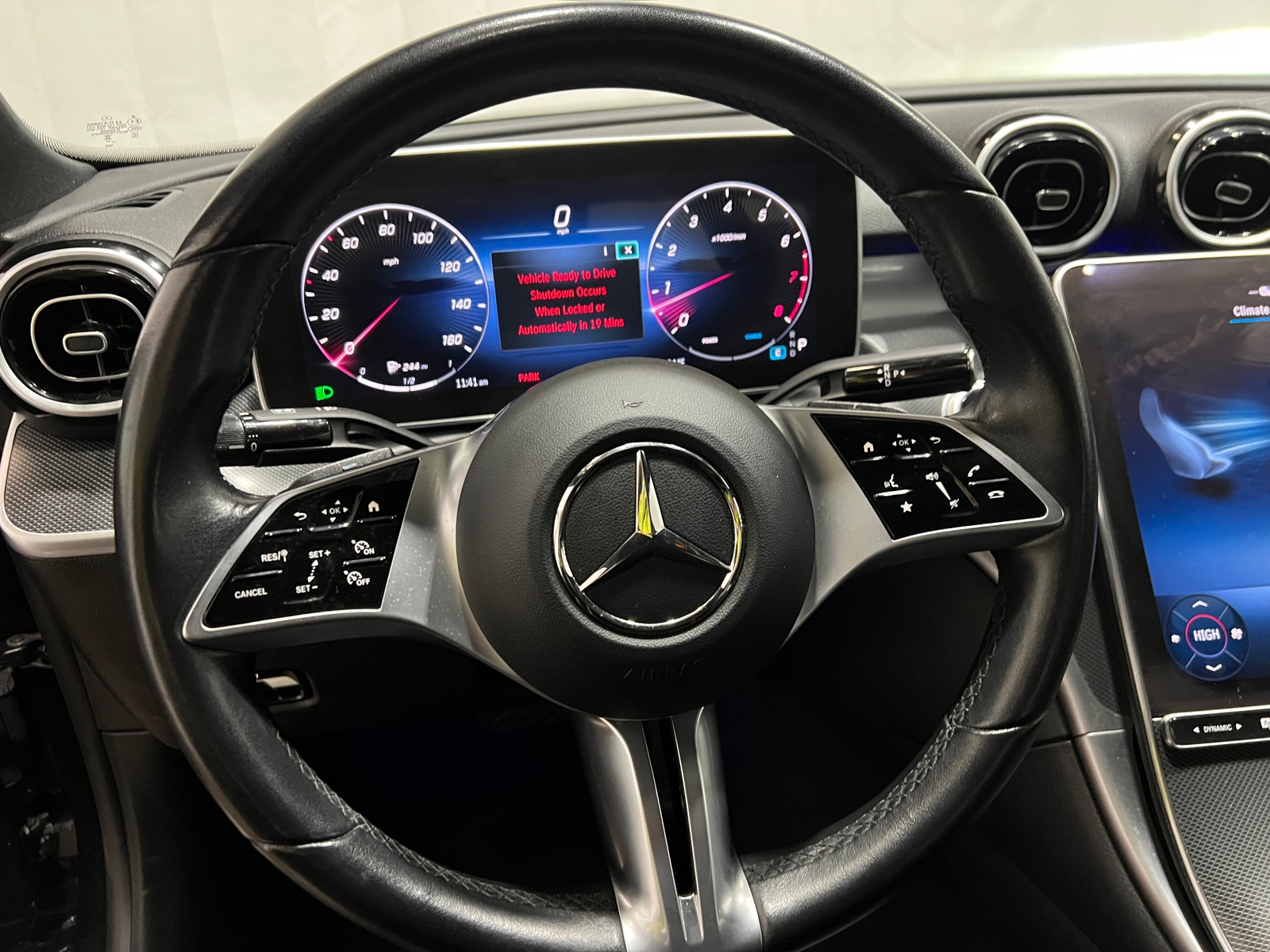 Thumbnail: 2024 Mercedes-Benz C-Class - 4