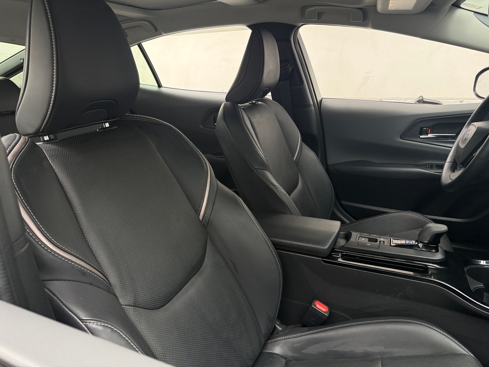 Thumbnail: 2023 Toyota Prius - 2