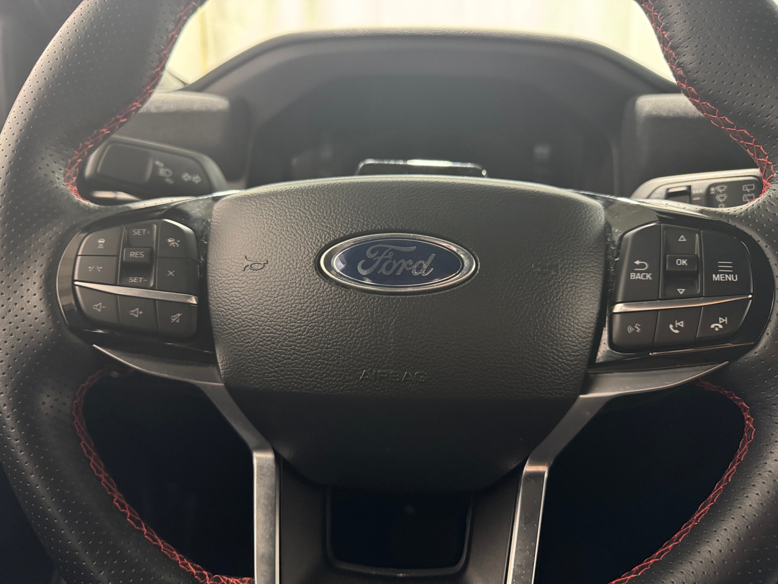 Thumbnail: 2025 Ford Explorer - 5