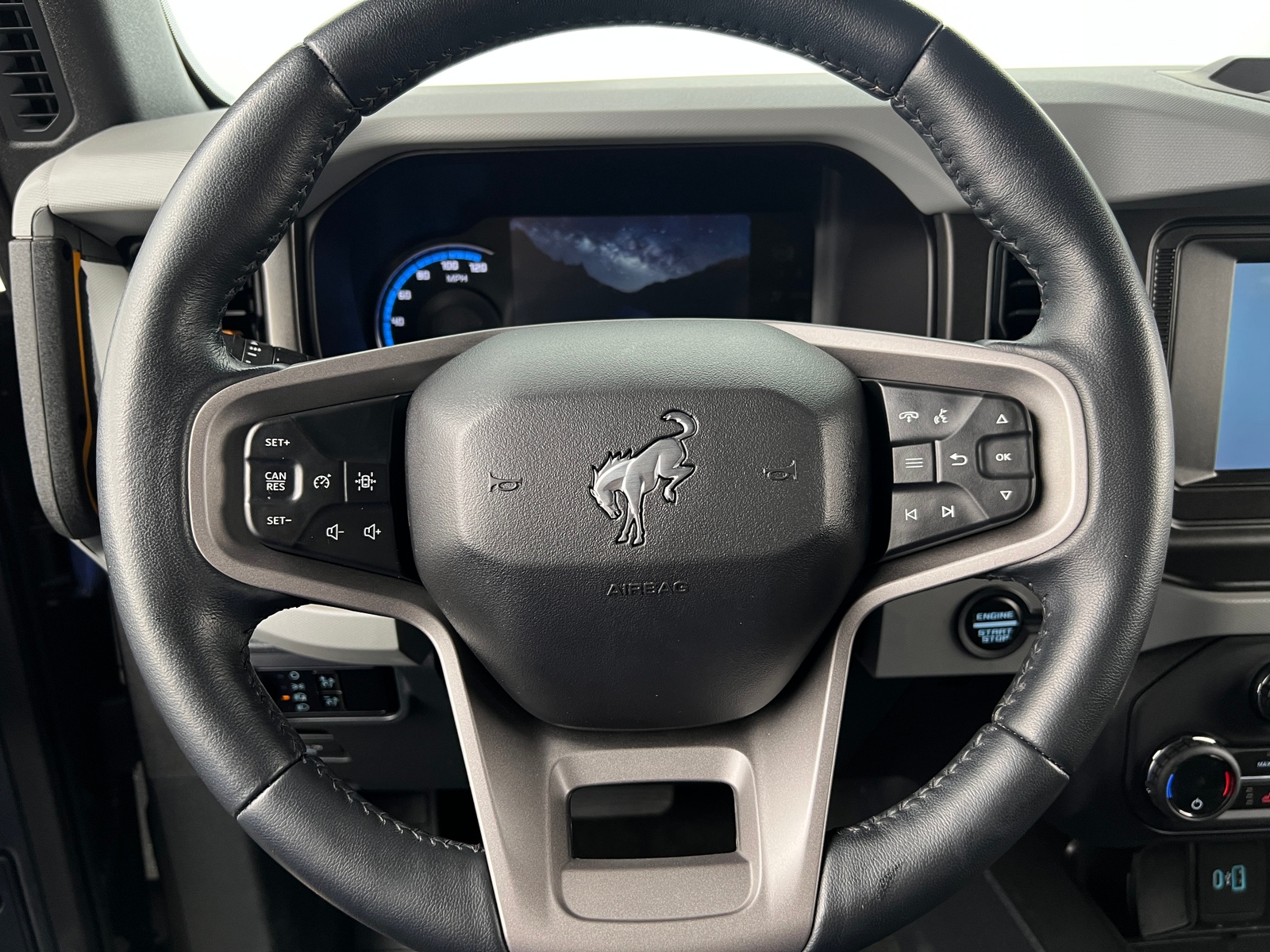 Thumbnail: 2023 Ford Bronco - 4