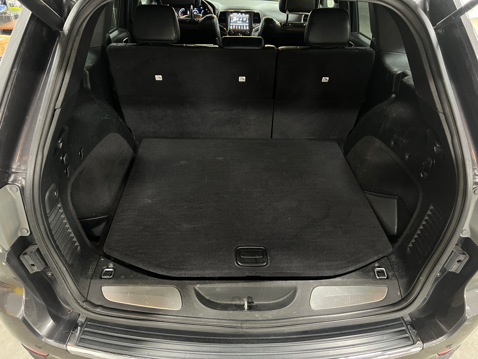 Thumbnail: 2018 Jeep Grand Cherokee - 6