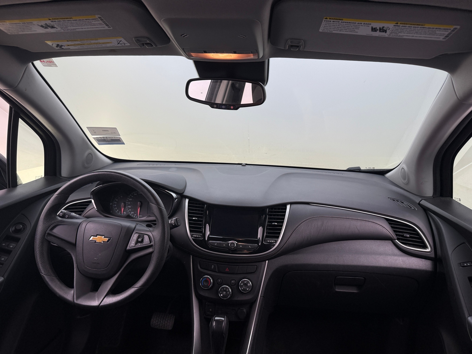 Thumbnail: 2020 Chevrolet Trax - 3