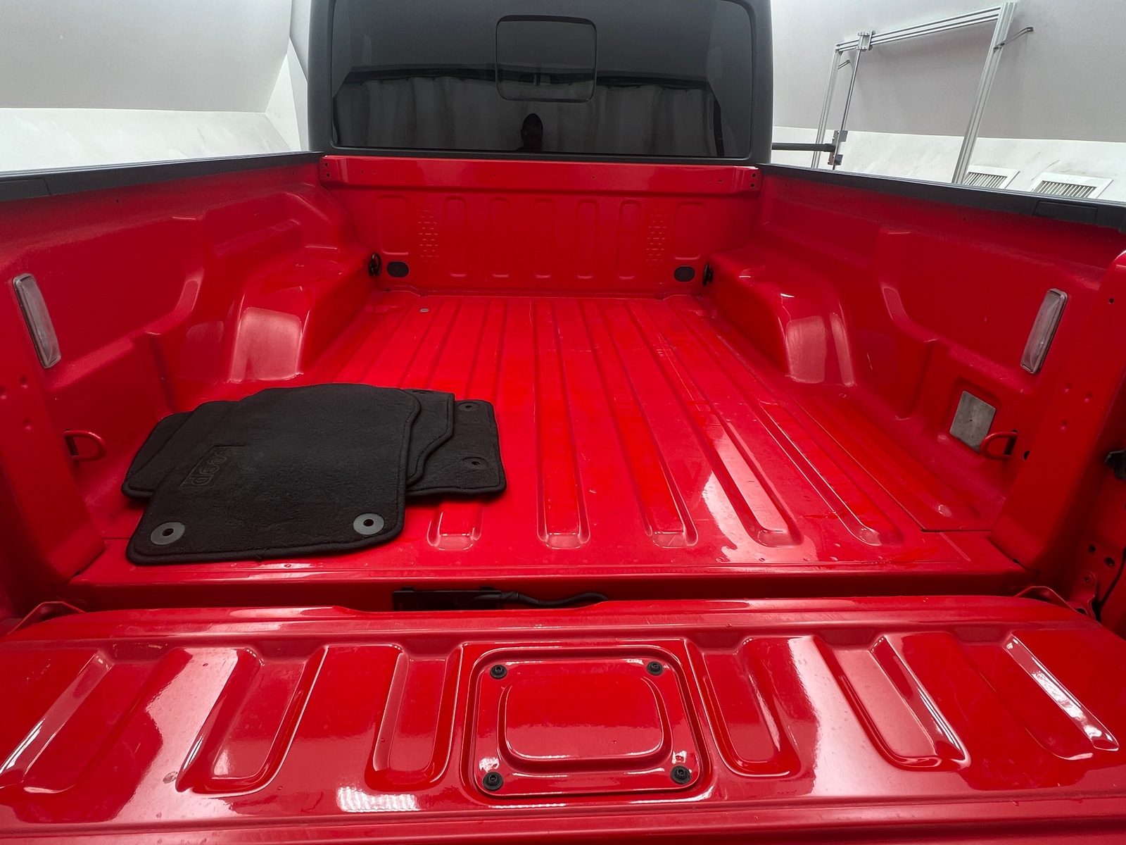 Thumbnail: 2023 Jeep Gladiator - 6