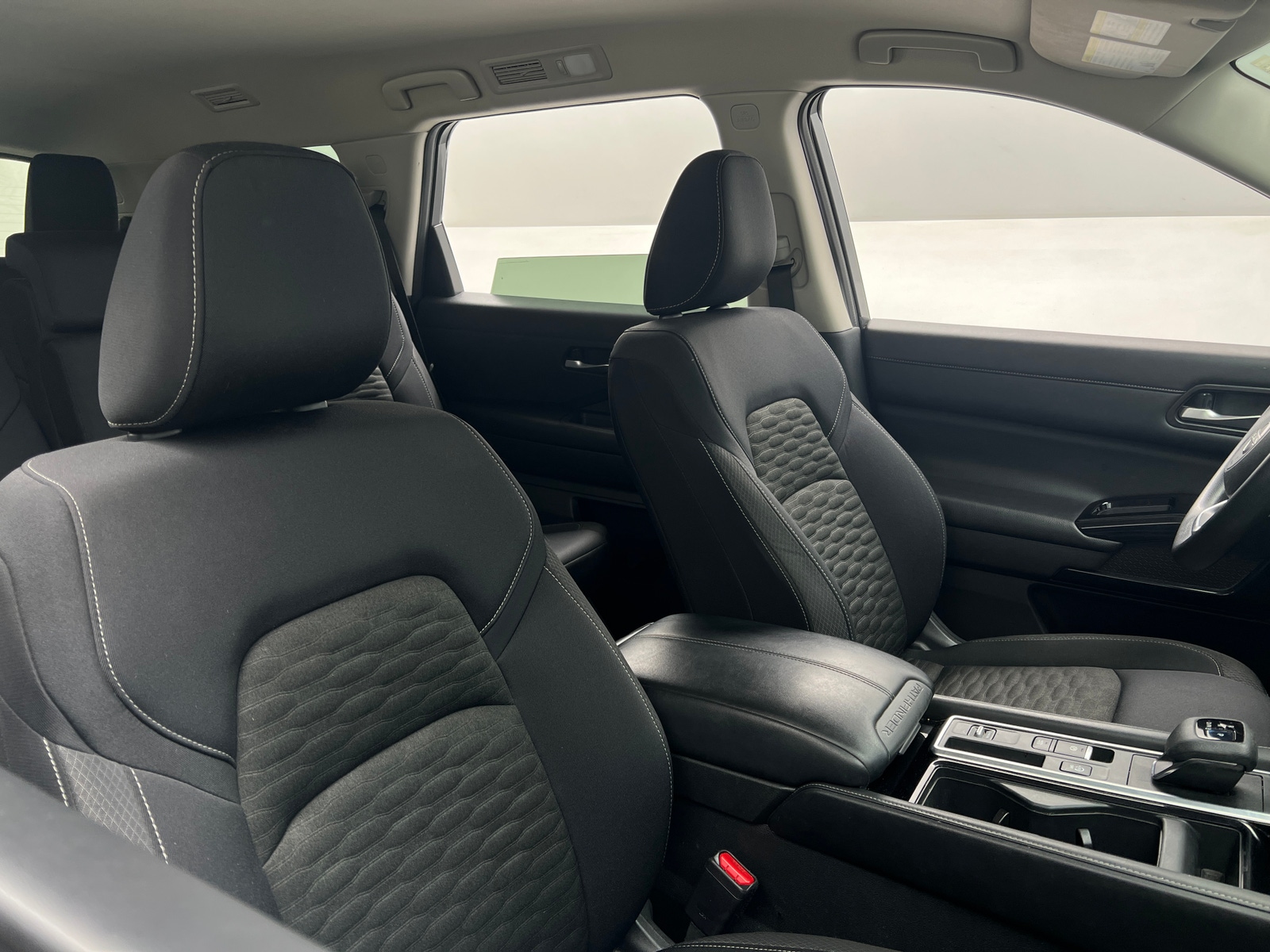 Thumbnail: 2022 Nissan Pathfinder - 2