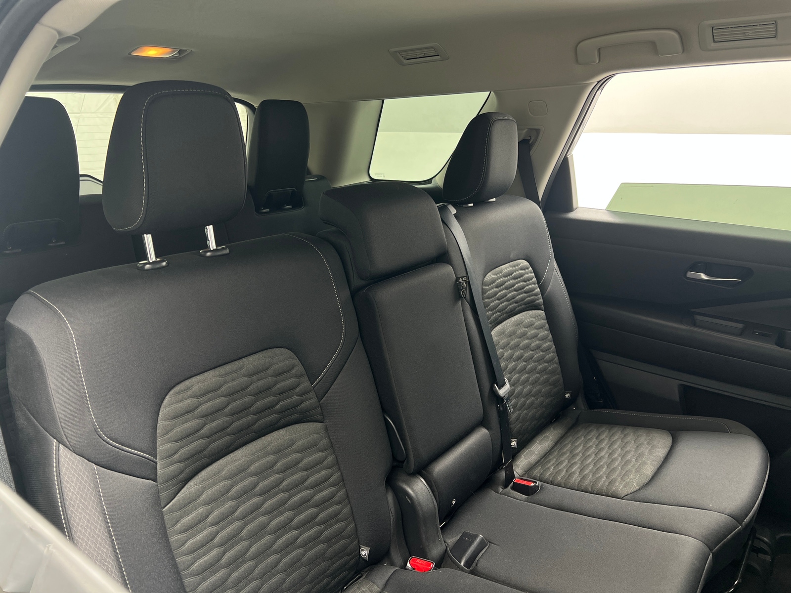 Thumbnail: 2022 Nissan Pathfinder - 6