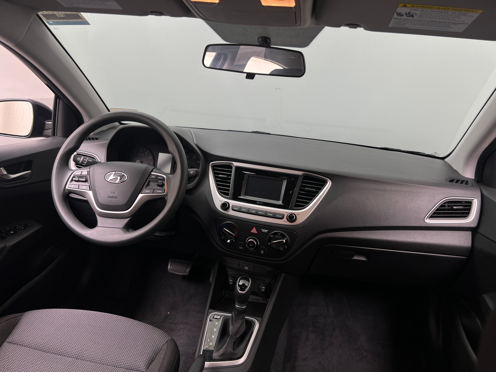 Thumbnail: 2022 Hyundai Accent - 3