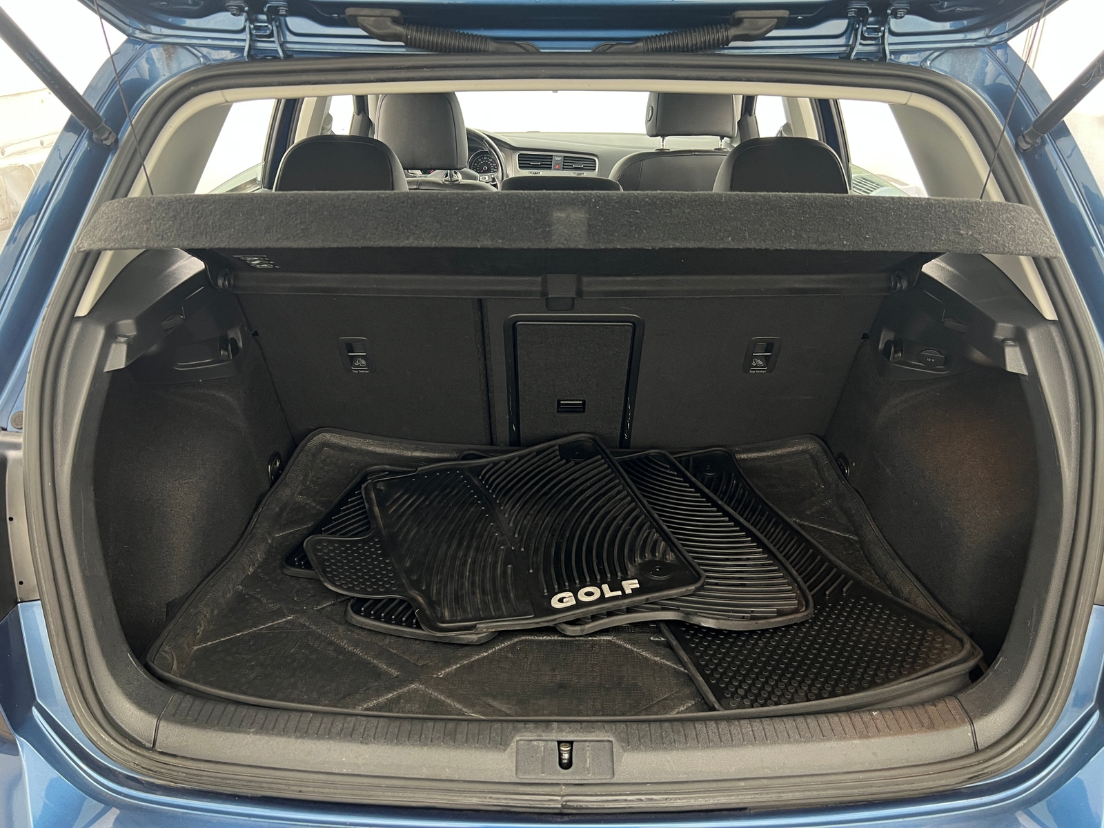 Thumbnail: 2017 Volkswagen Golf - 7