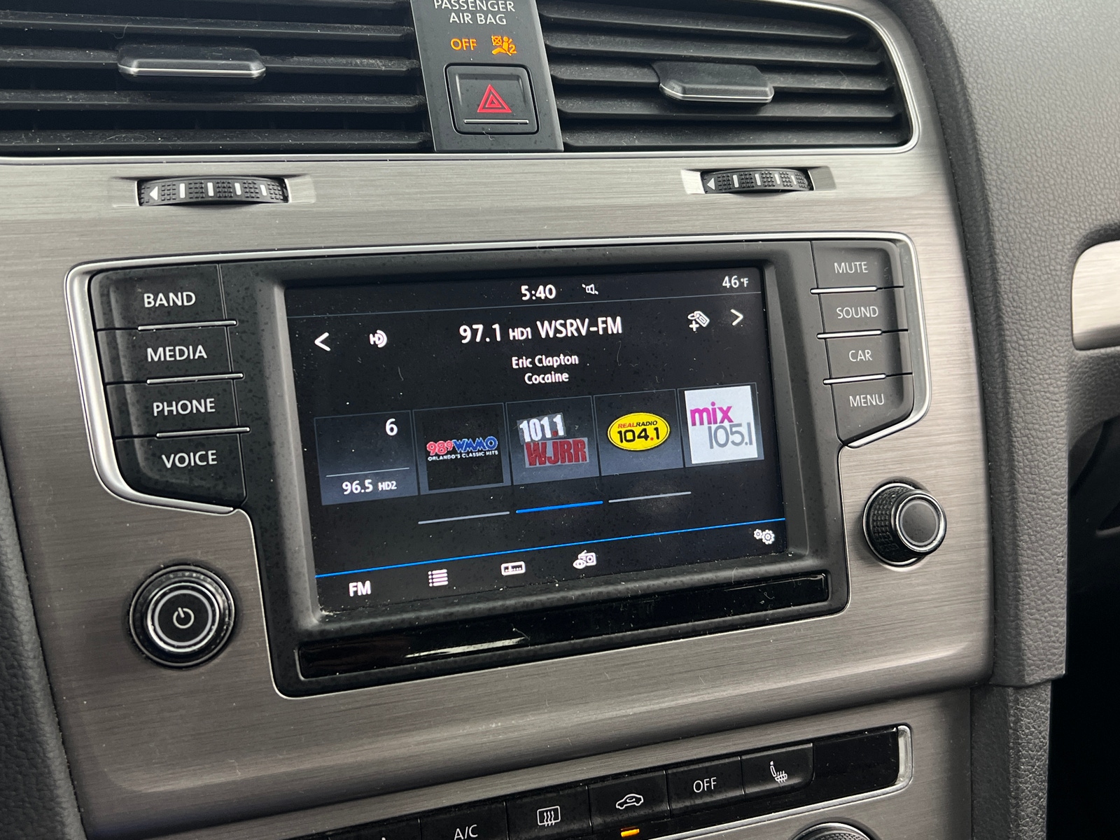 Thumbnail: 2017 Volkswagen Golf - 4