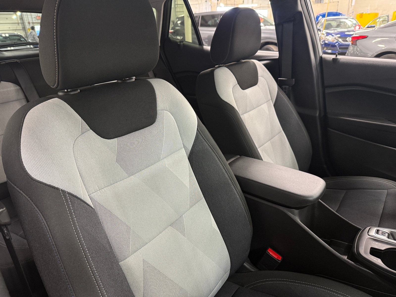 Thumbnail: 2025 Chevrolet Trax - 2