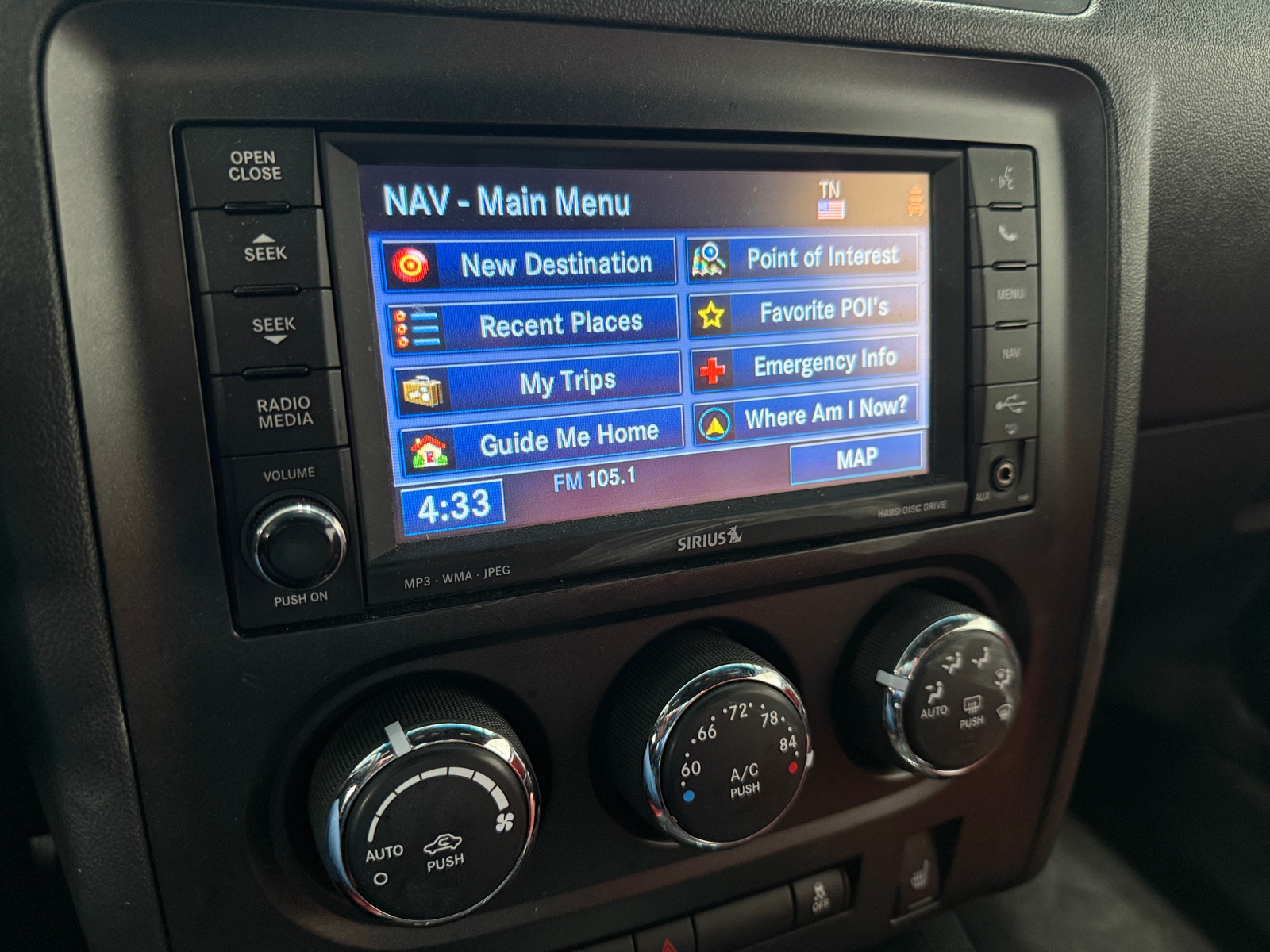 Thumbnail: 2014 Dodge Challenger - 3