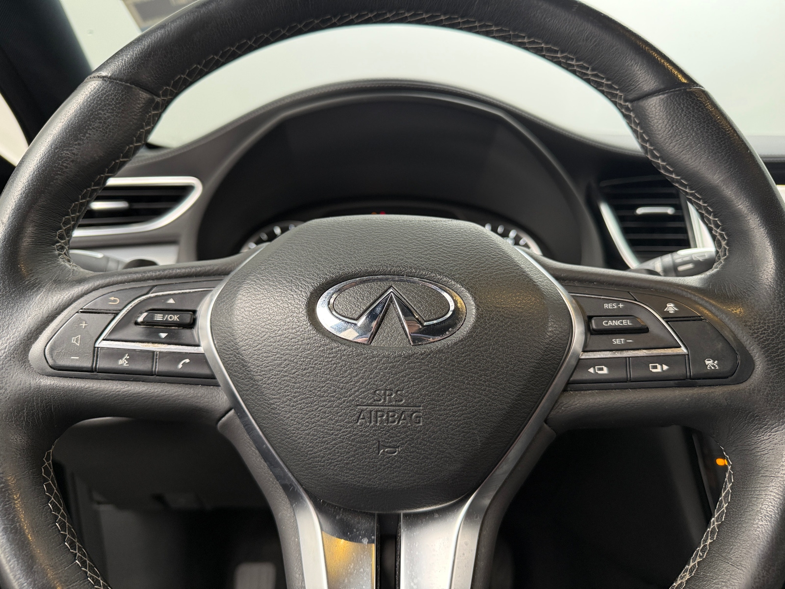 Thumbnail: 2020 INFINITI QX50 - 4