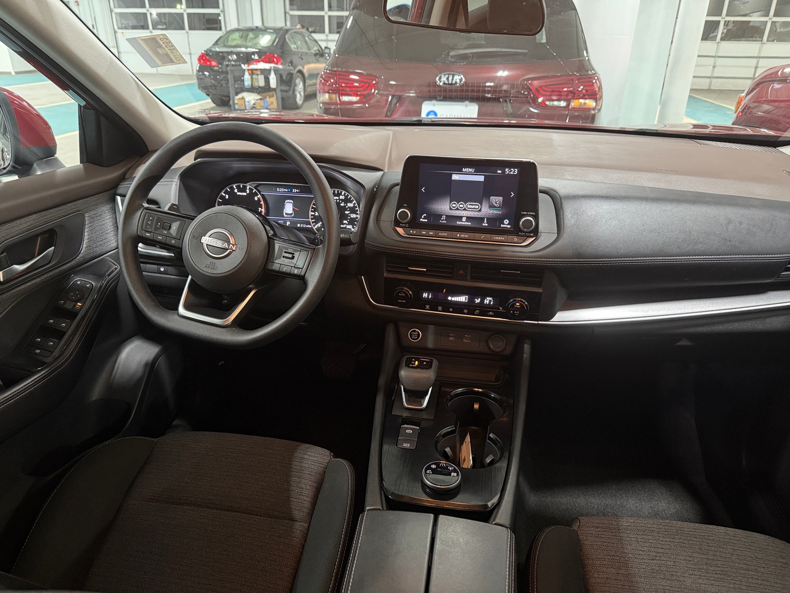 Thumbnail: 2023 Nissan Rogue - 3