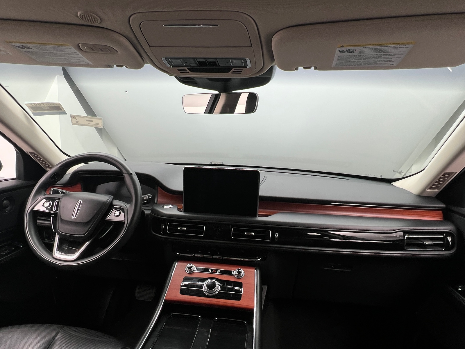 Thumbnail: 2024 Lincoln Aviator - 2