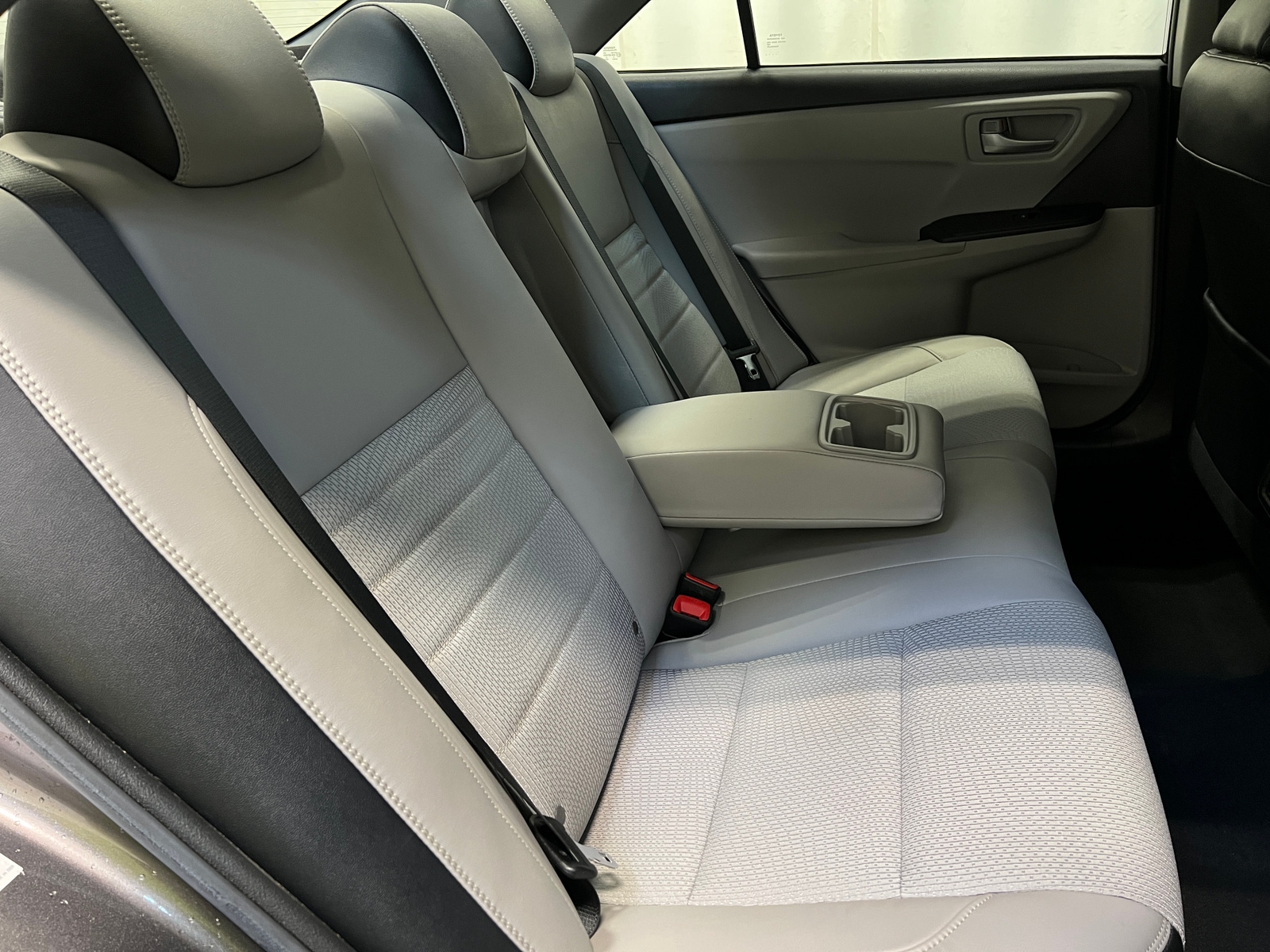 Thumbnail: 2017 Toyota Camry - 6