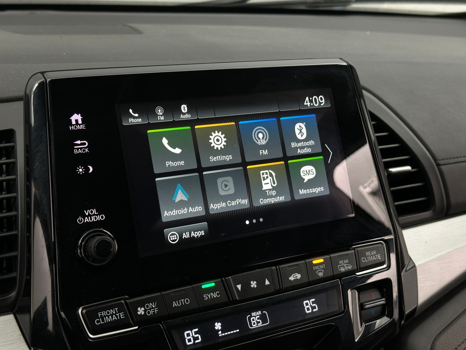 Thumbnail: 2019 Honda Odyssey - 4