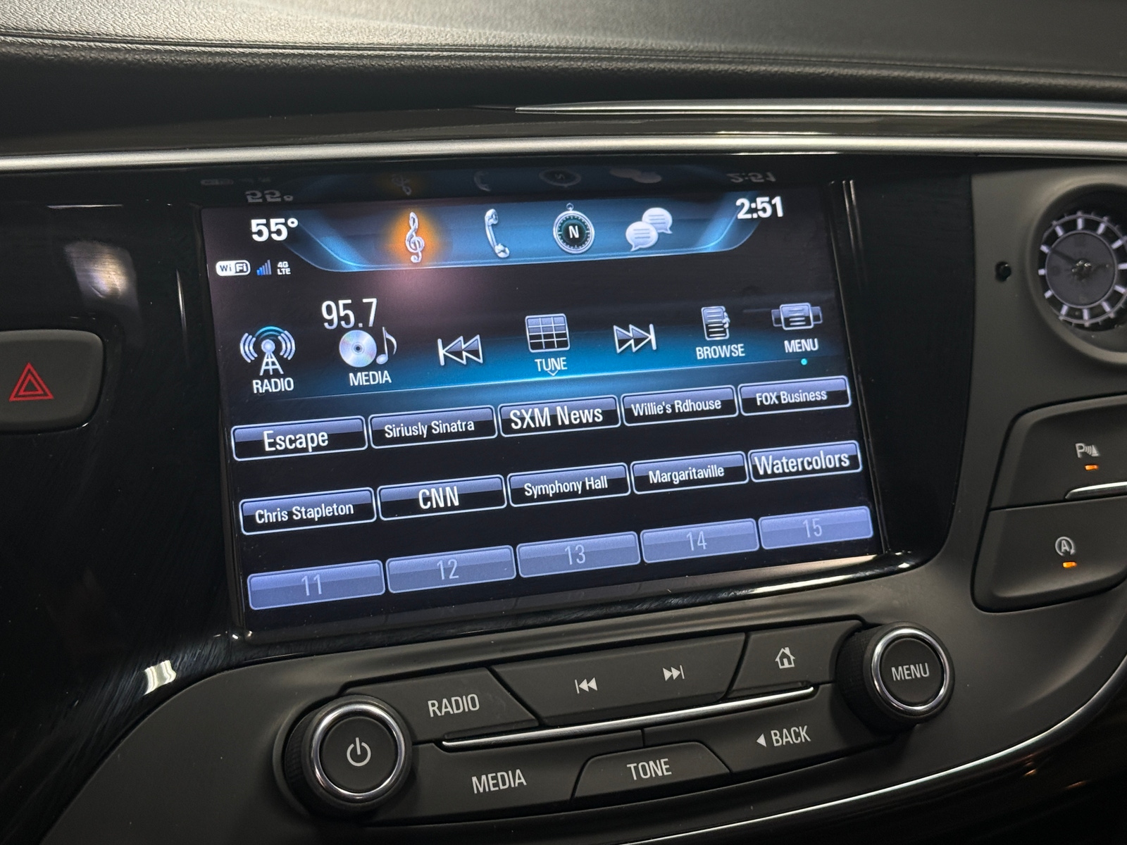 Thumbnail: 2020 Buick Envision - 3