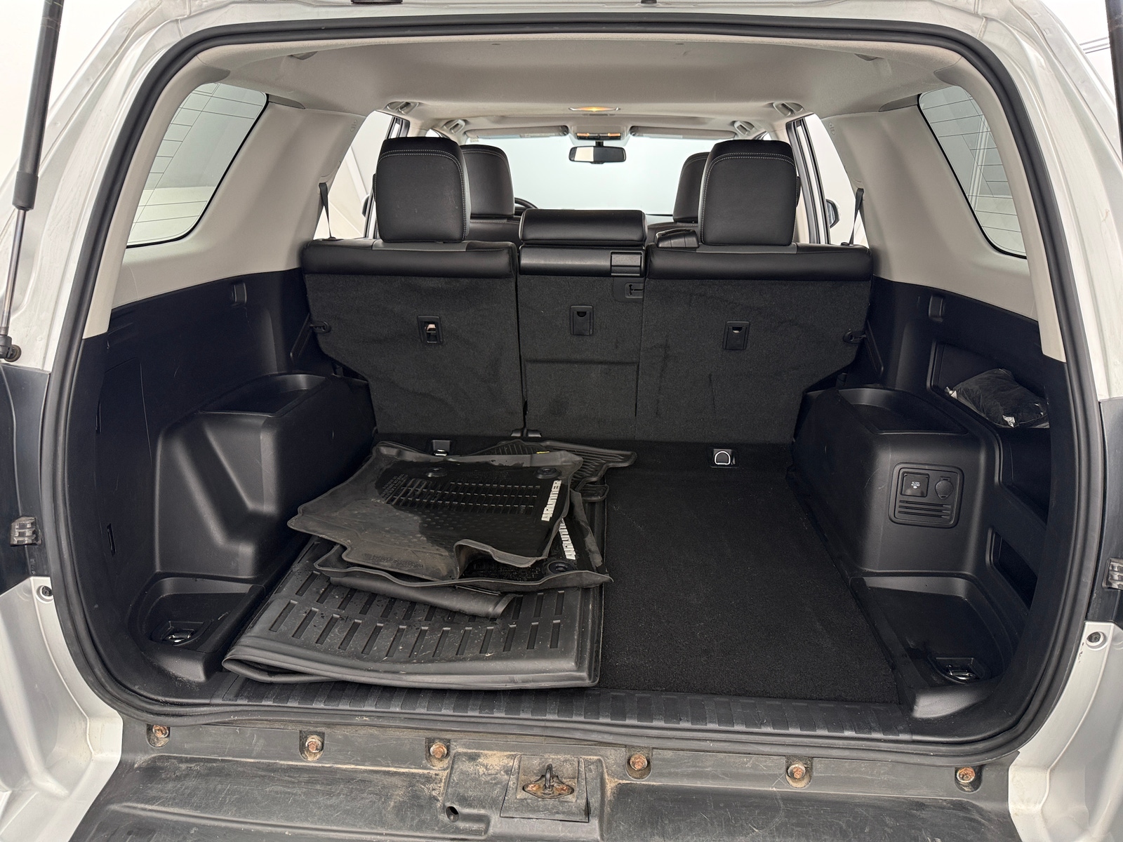 Thumbnail: 2018 Toyota 4Runner - 7