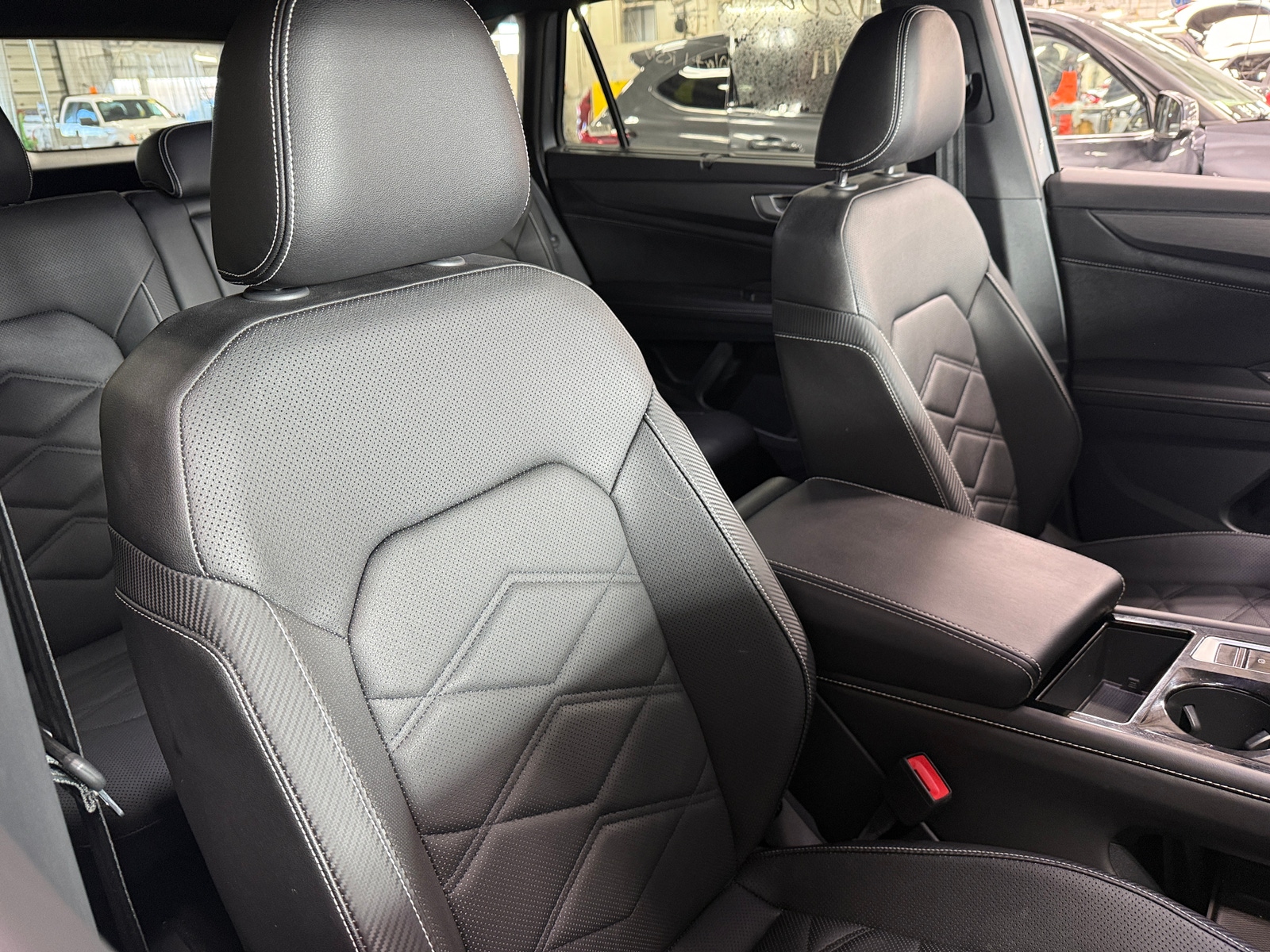 Thumbnail: 2025 Volkswagen Atlas - 5