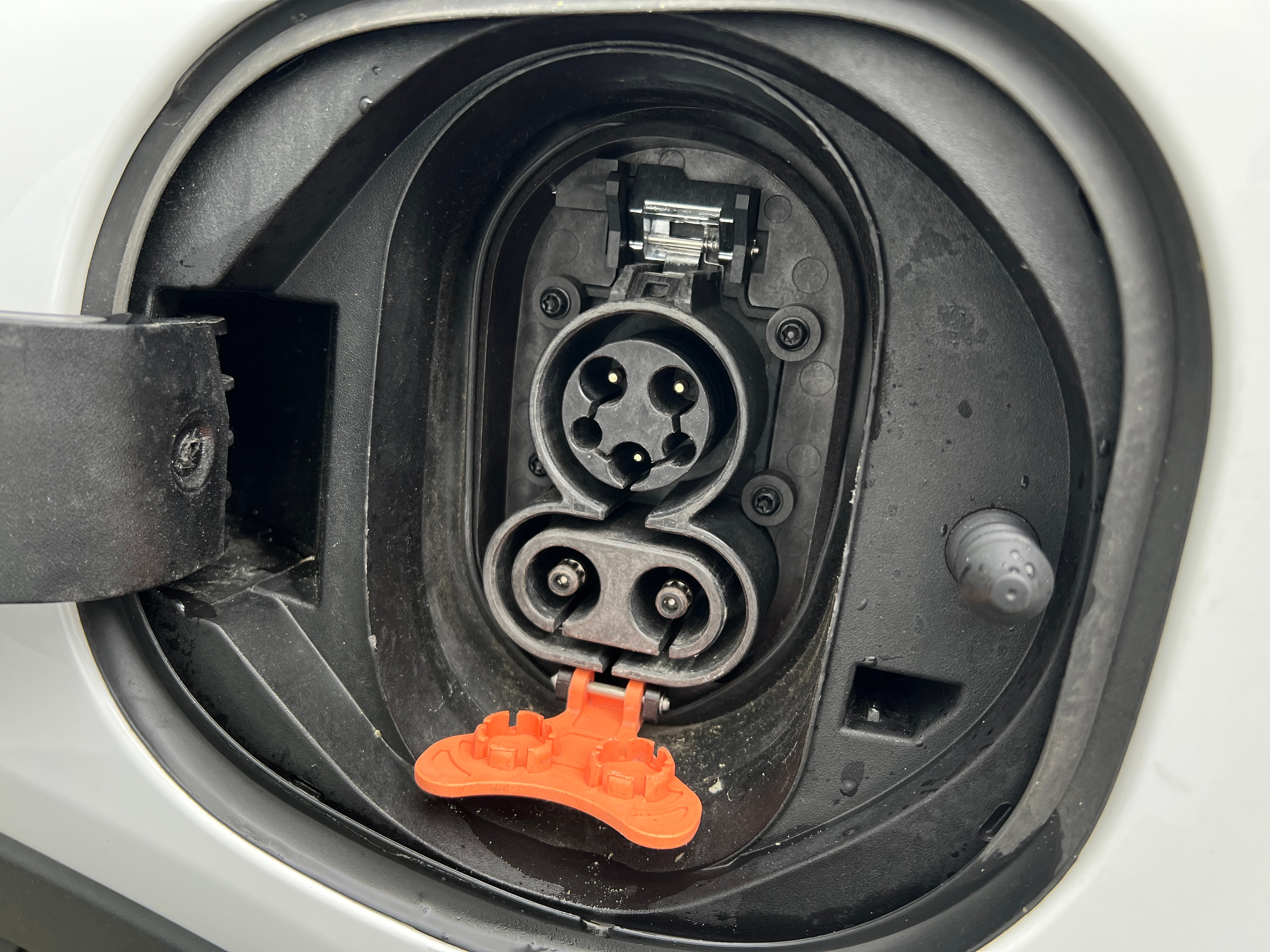 Used 2023 Chevrolet Bolt EV LT with VIN 1G1FW6S06P4178841 for sale in Auburn, WA