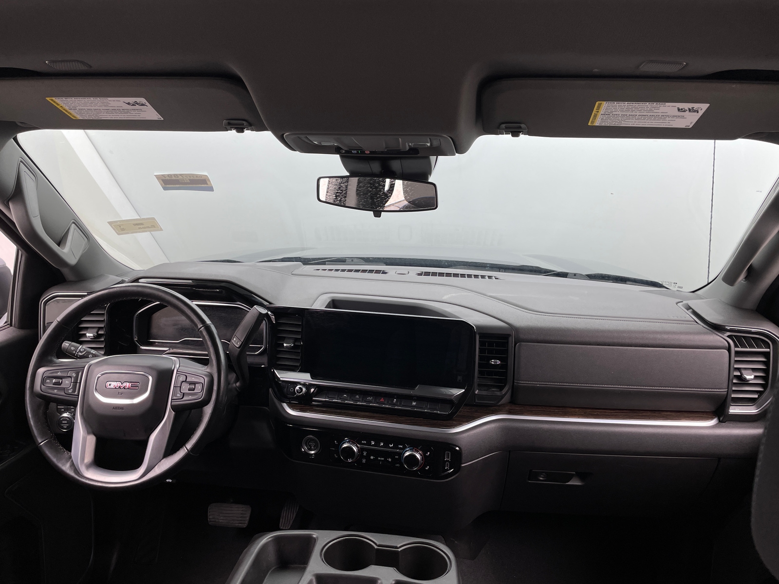 Thumbnail: 2022 GMC Sierra 1500 - 3