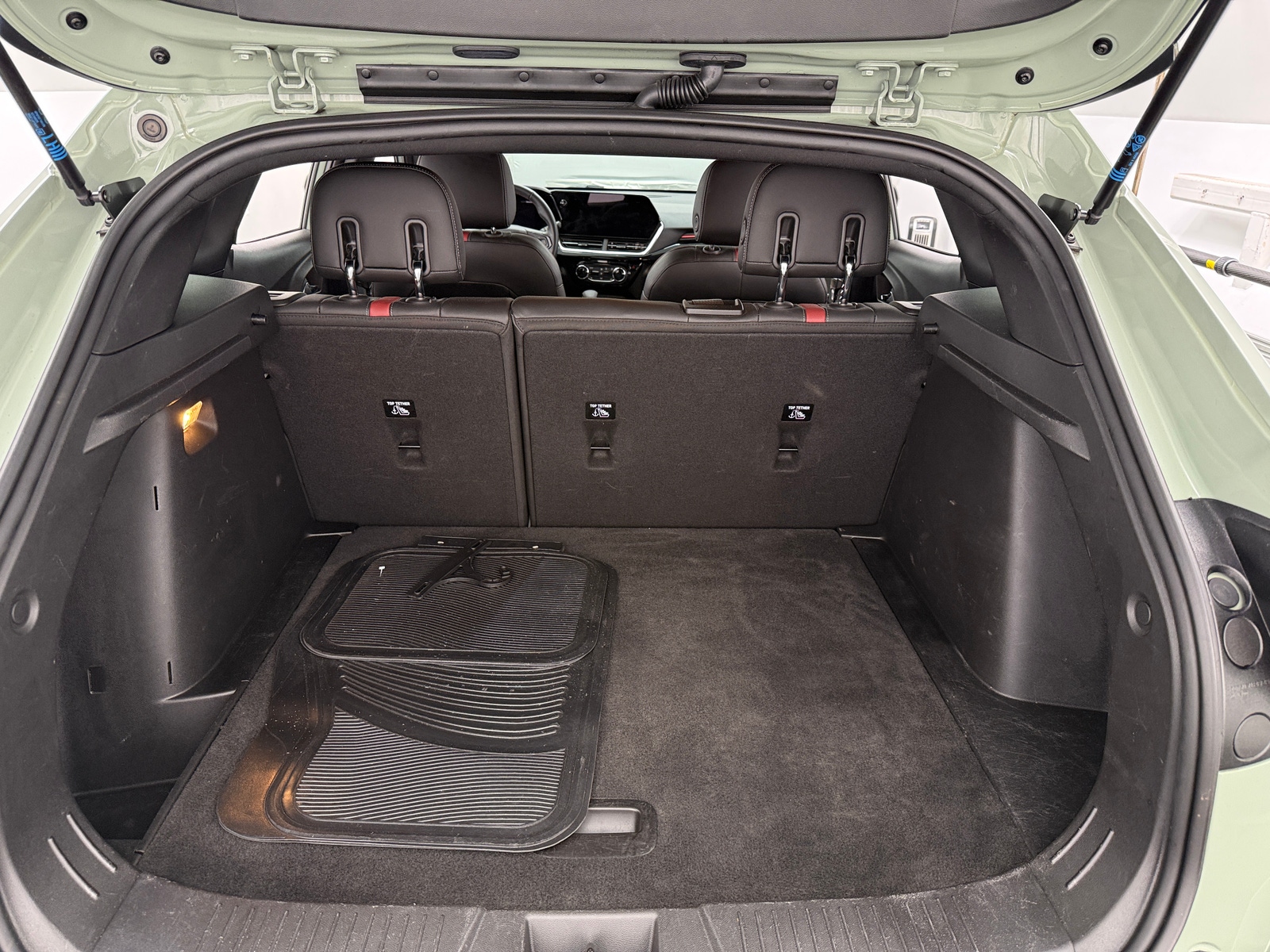 Thumbnail: 2024 Chevrolet Trax - 6