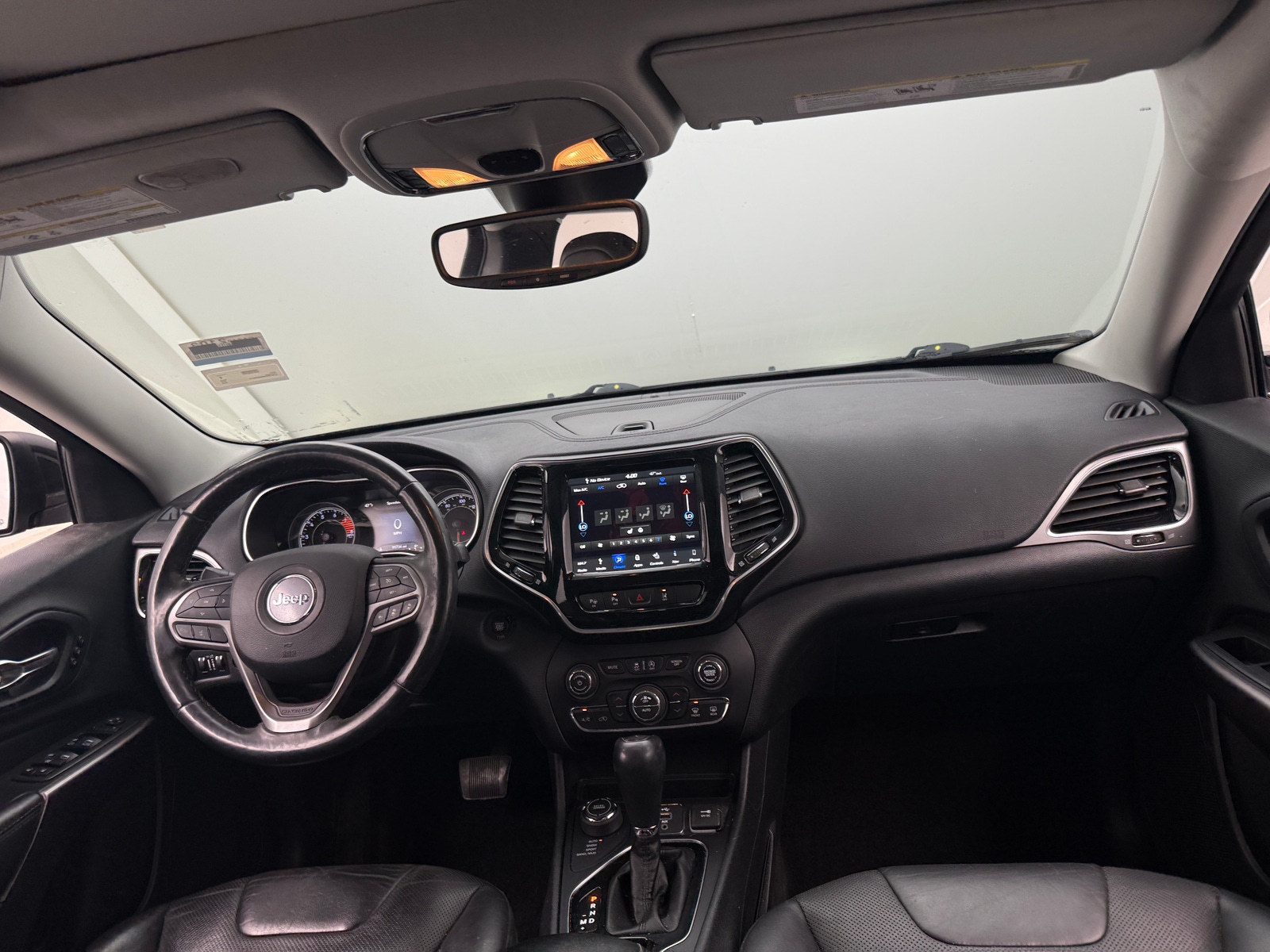 Thumbnail: 2019 Jeep Cherokee - 2