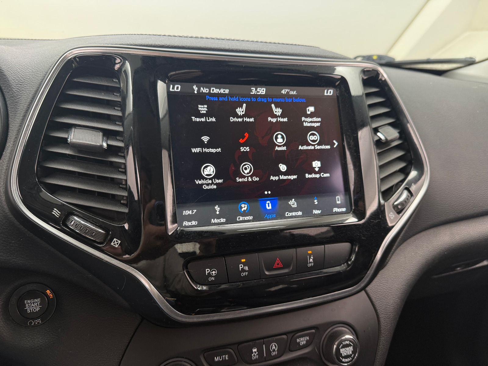 Thumbnail: 2019 Jeep Cherokee - 3