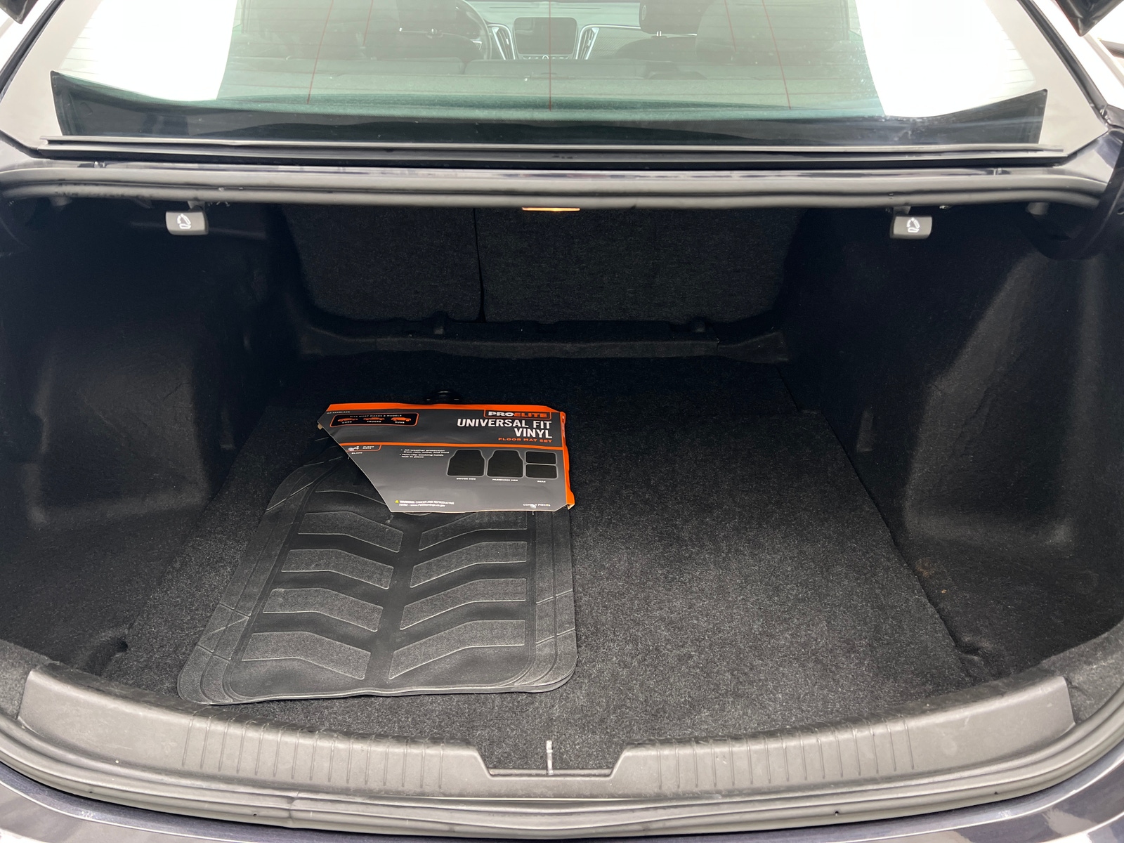 Thumbnail: 2023 Chevrolet Malibu - 7