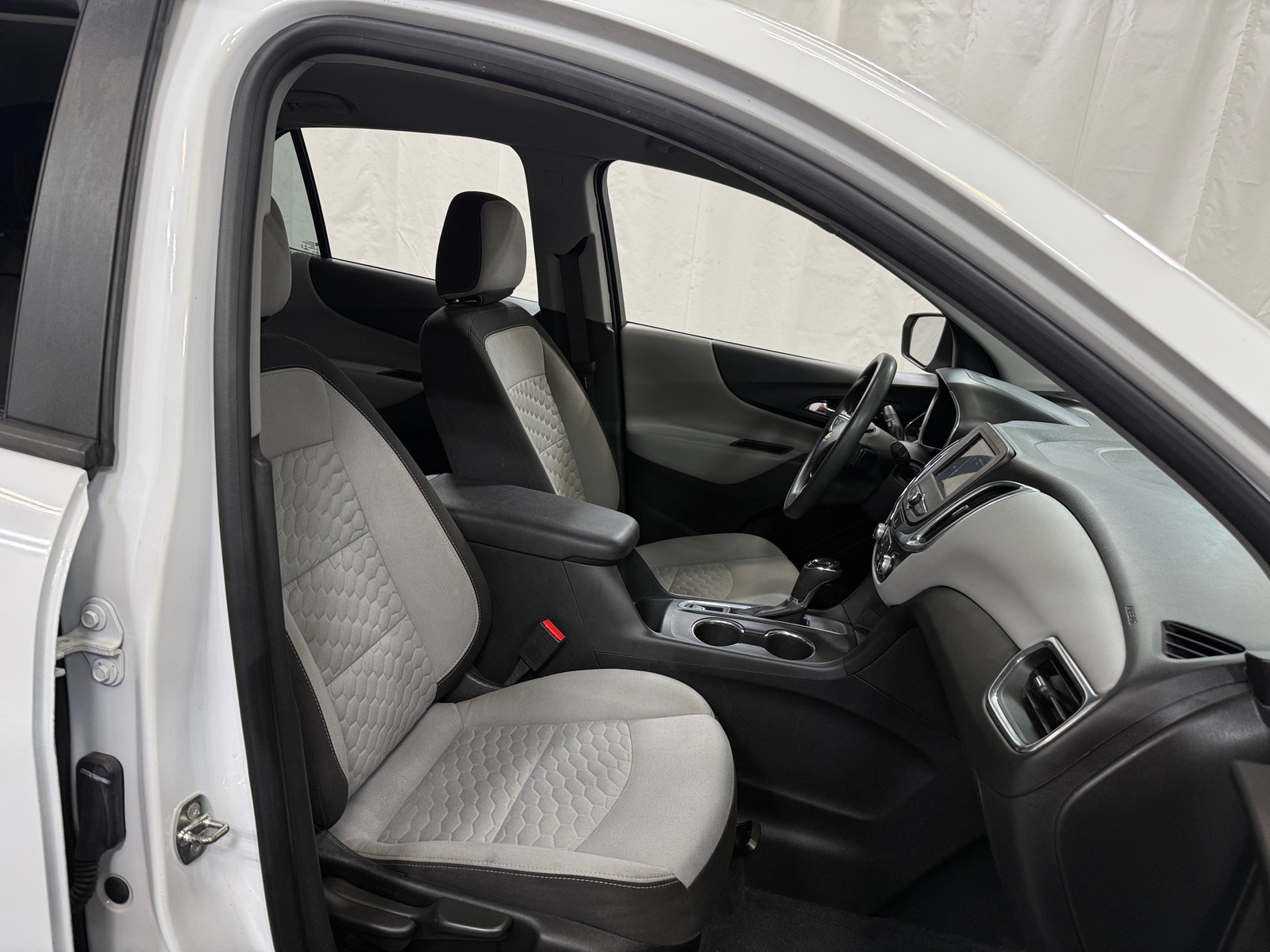 Thumbnail: 2020 Chevrolet Equinox - 2