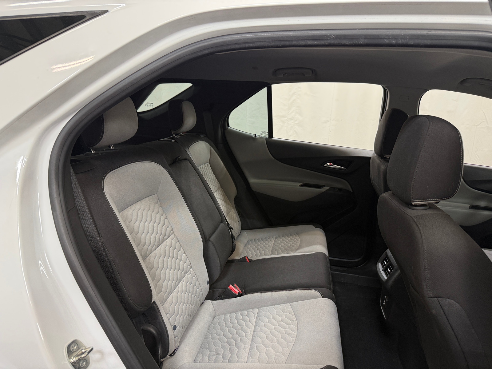 Thumbnail: 2020 Chevrolet Equinox - 6