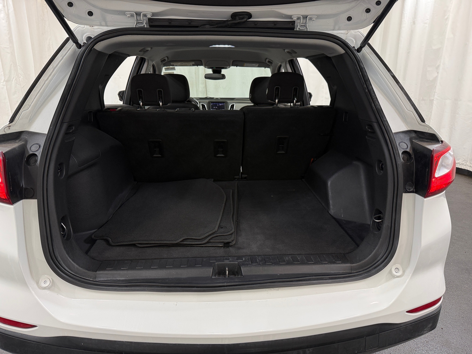 Thumbnail: 2020 Chevrolet Equinox - 7