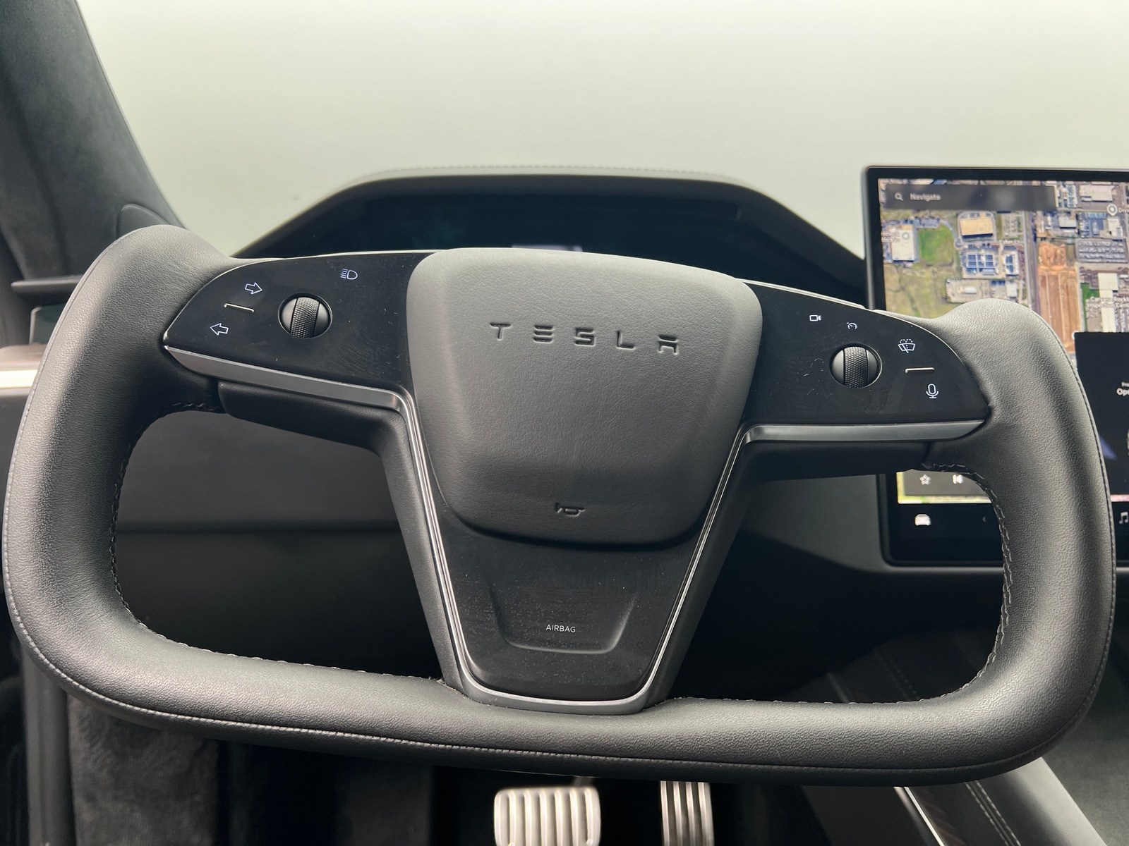 Thumbnail: 2022 Tesla Model S - 4