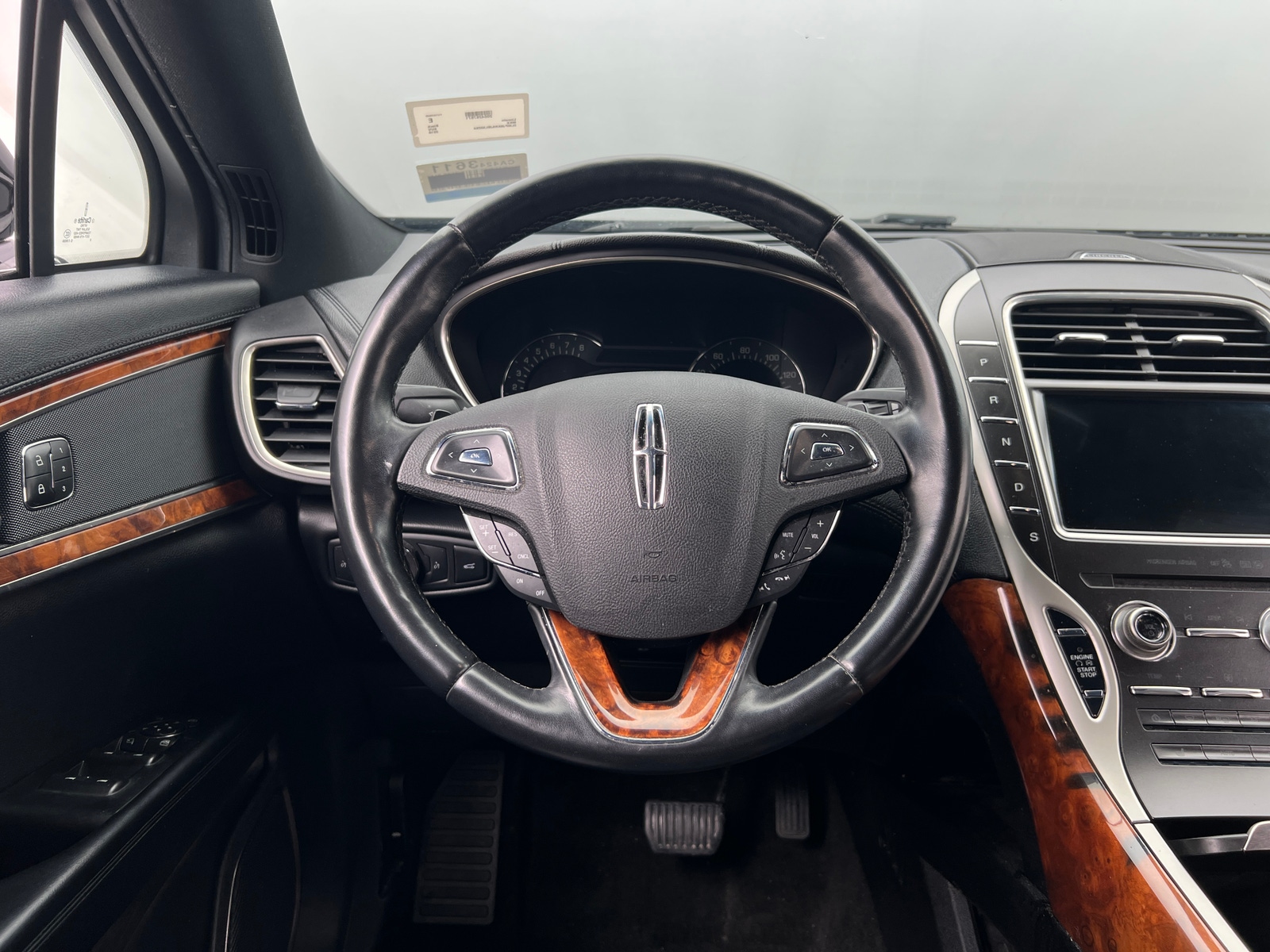 Thumbnail: 2018 Lincoln MKX - 4