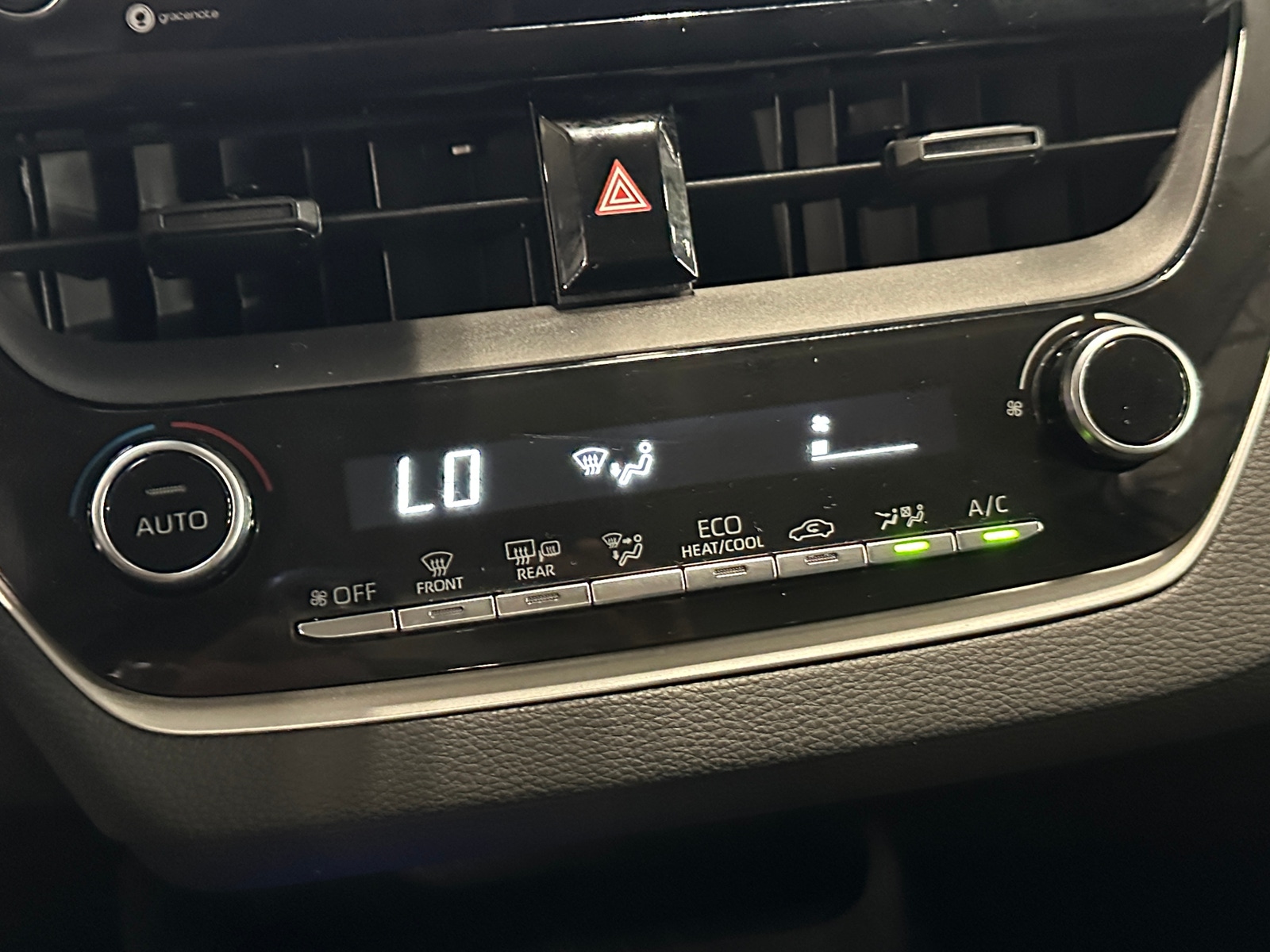 Thumbnail: 2021 Toyota Corolla - 4