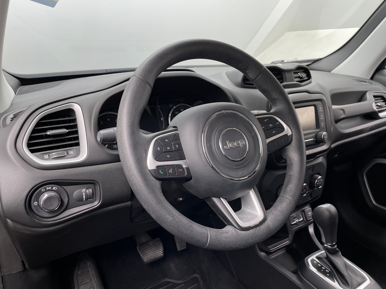 Thumbnail: 2020 Jeep Renegade - 5