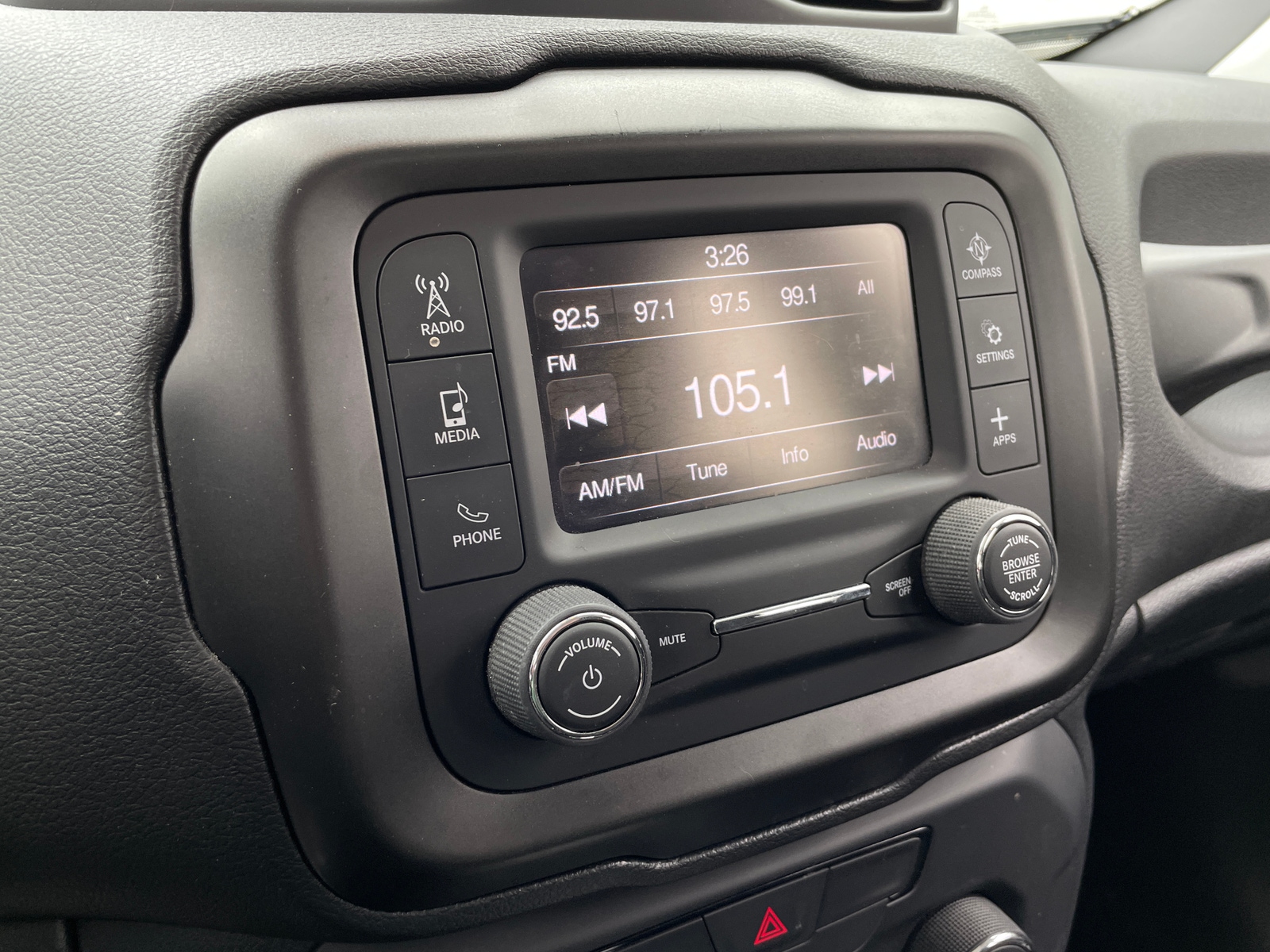 Thumbnail: 2020 Jeep Renegade - 4