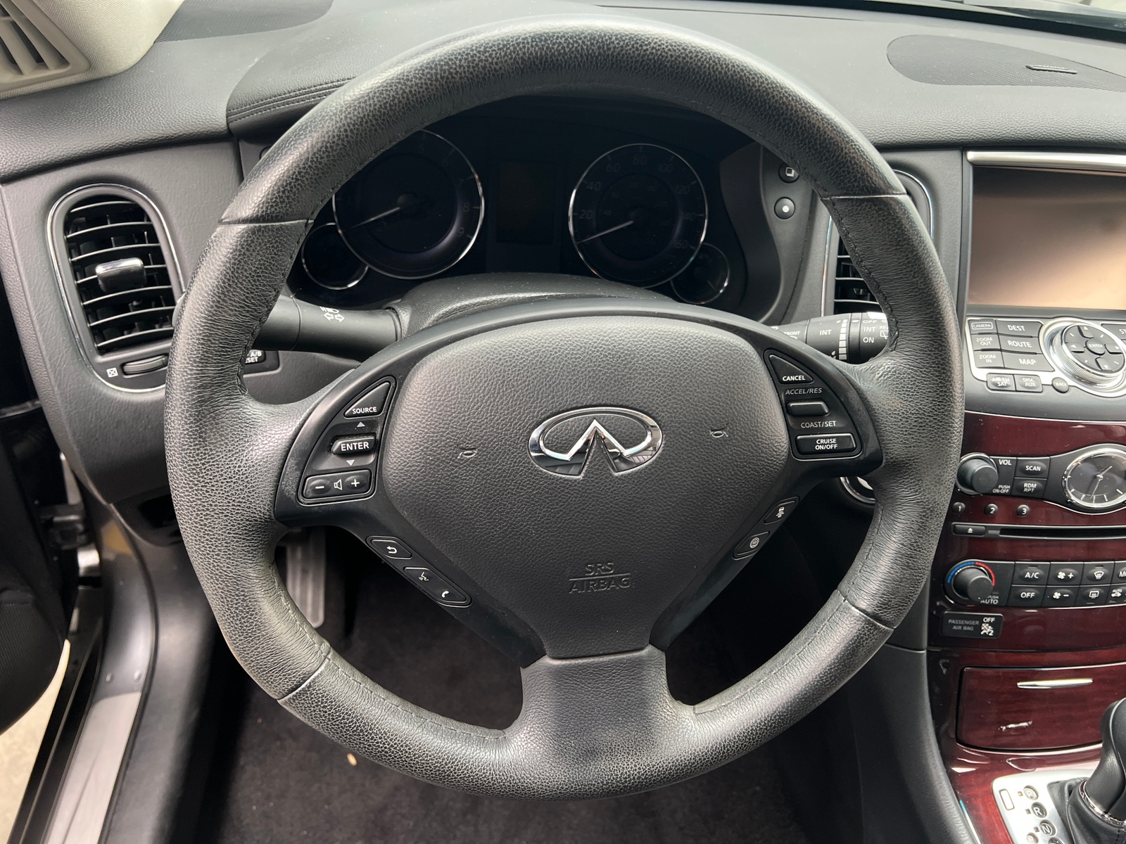 Thumbnail: 2017 INFINITI QX50 - 4