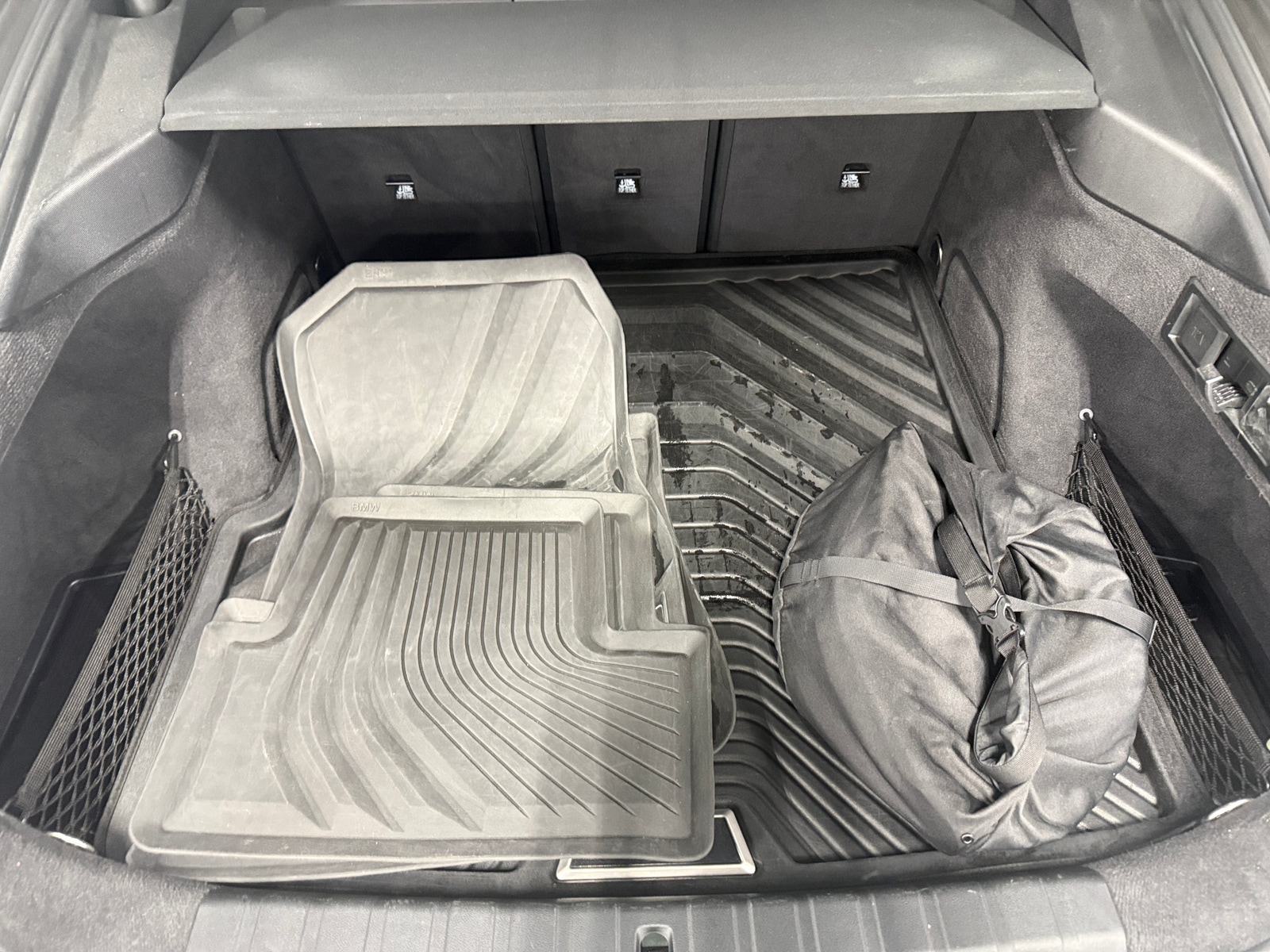 Thumbnail: 2023 BMW i4 - 4